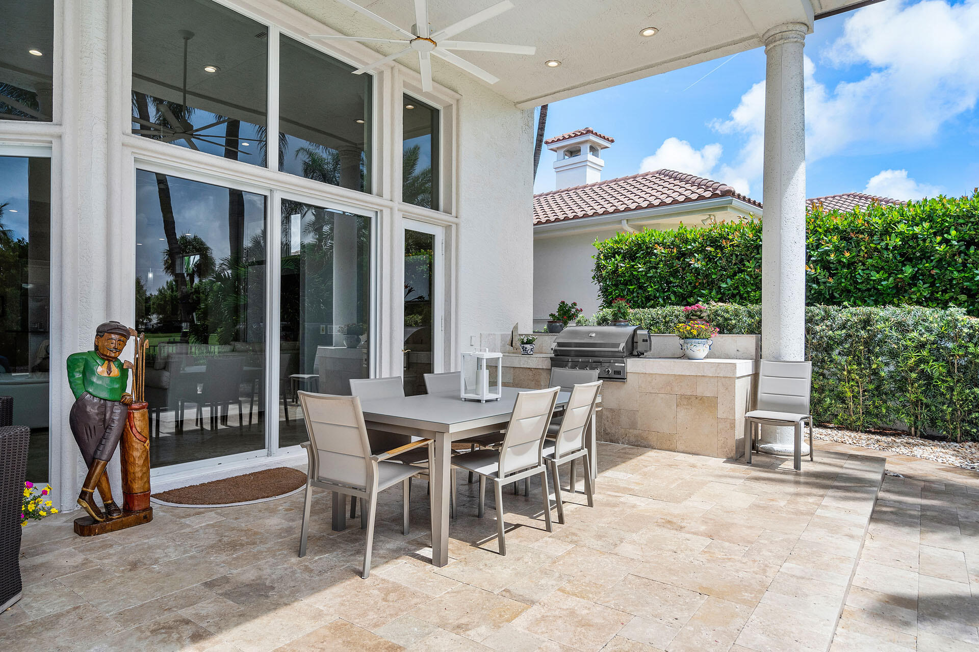 ROYAL PALM YACHT & COUNTRY CLUB - Residential