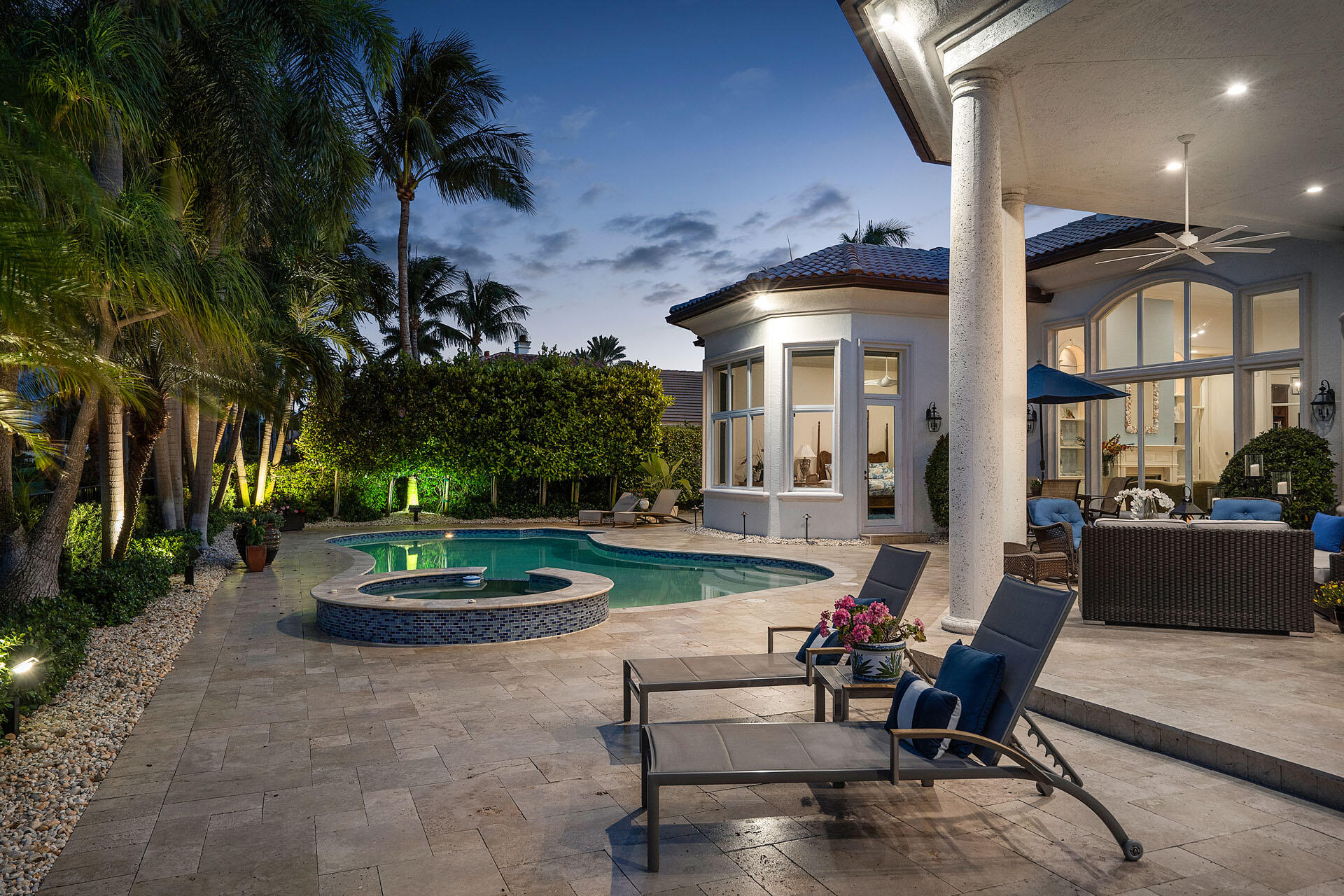 ROYAL PALM YACHT & COUNTRY CLUB - Residential