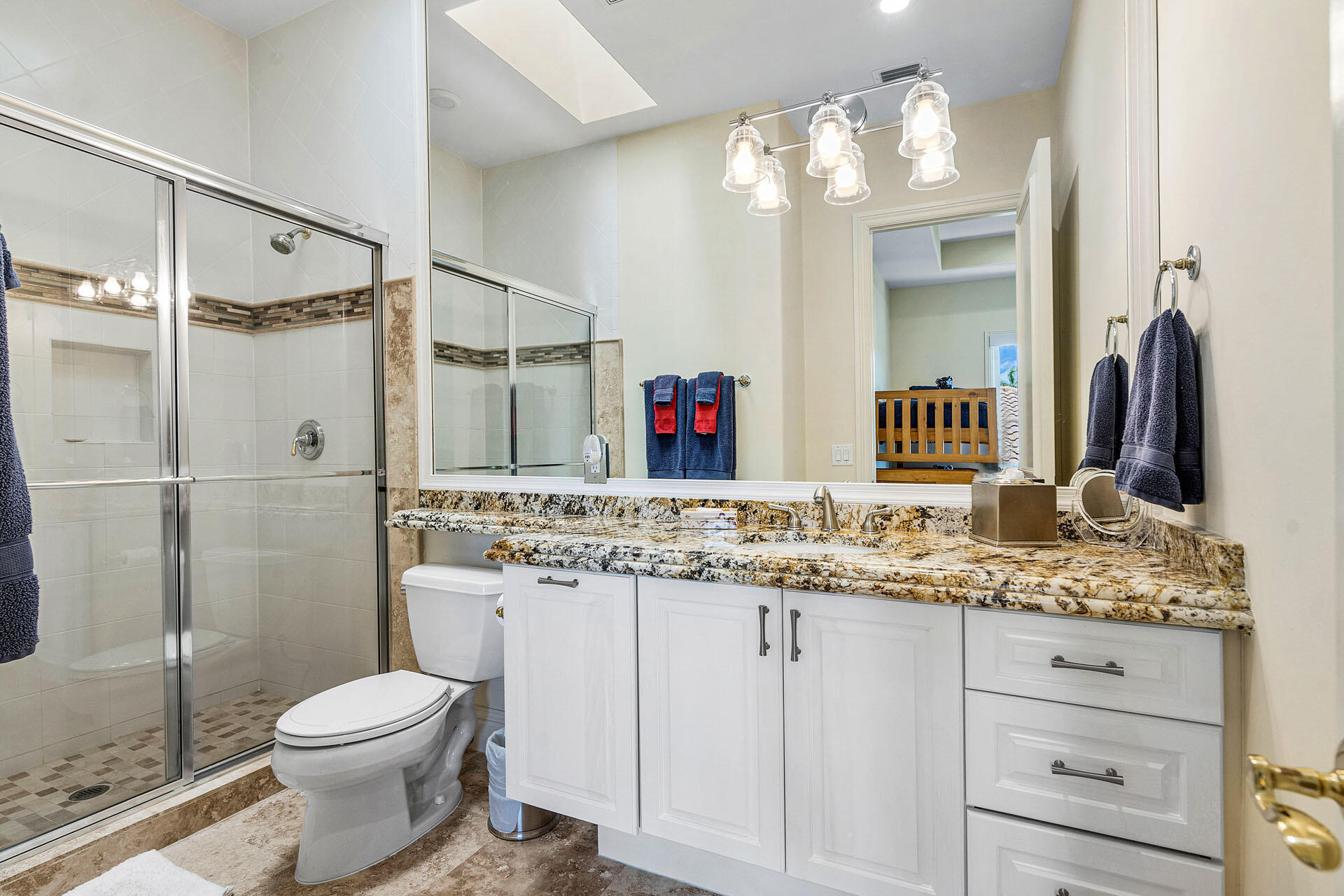 ROYAL PALM YACHT & COUNTRY CLUB - Residential