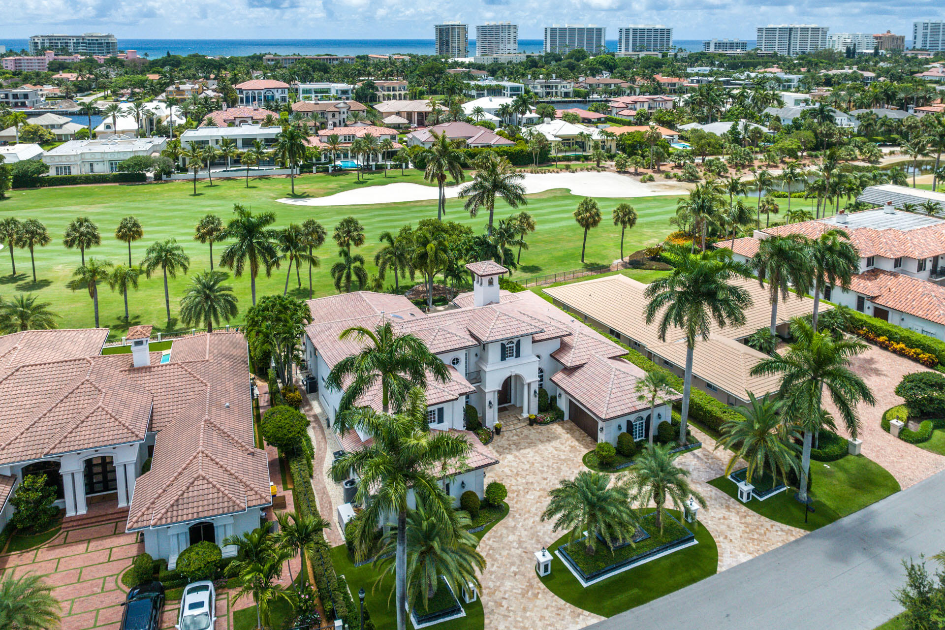 ROYAL PALM YACHT & COUNTRY CLUB - Residential