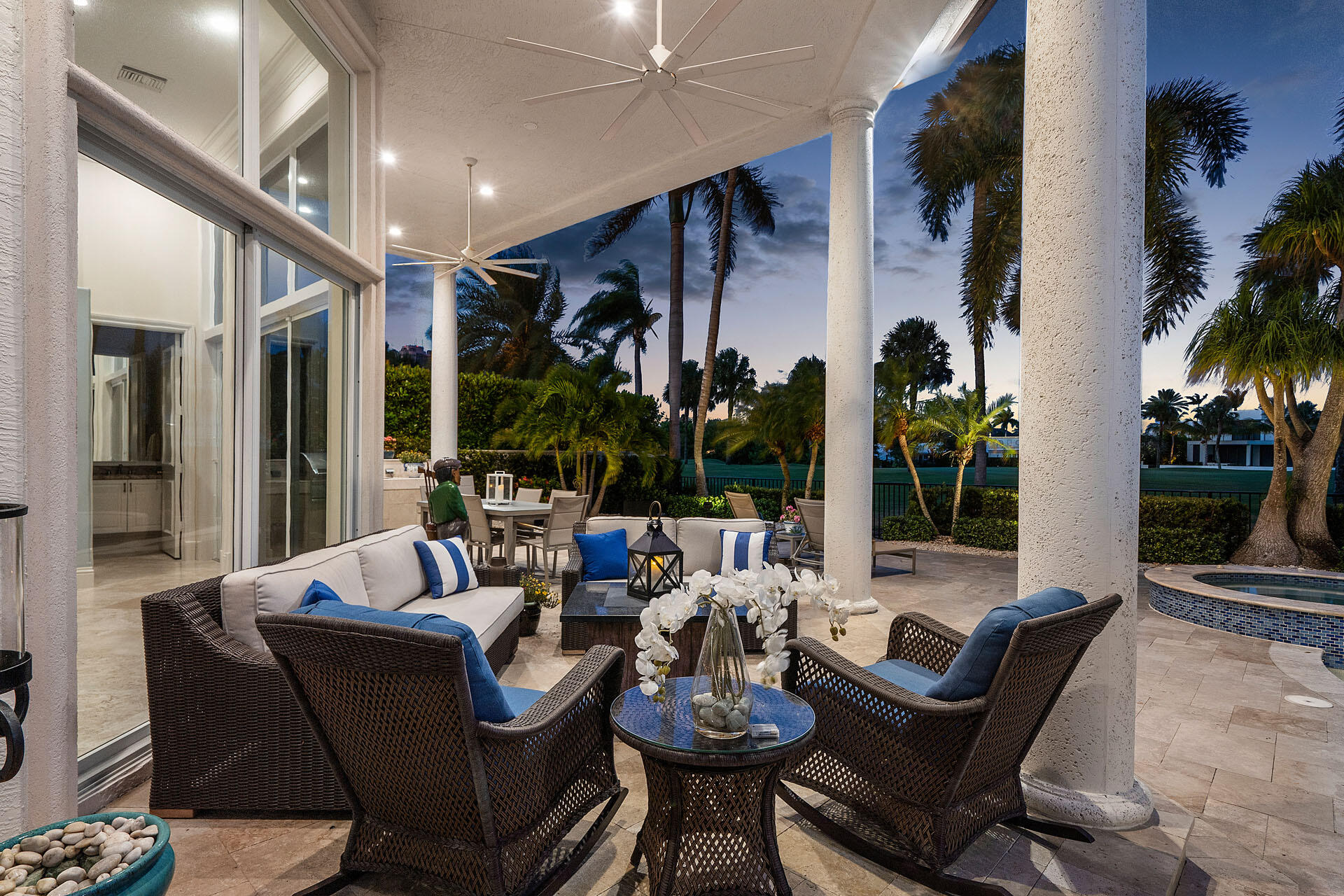 ROYAL PALM YACHT & COUNTRY CLUB - Residential