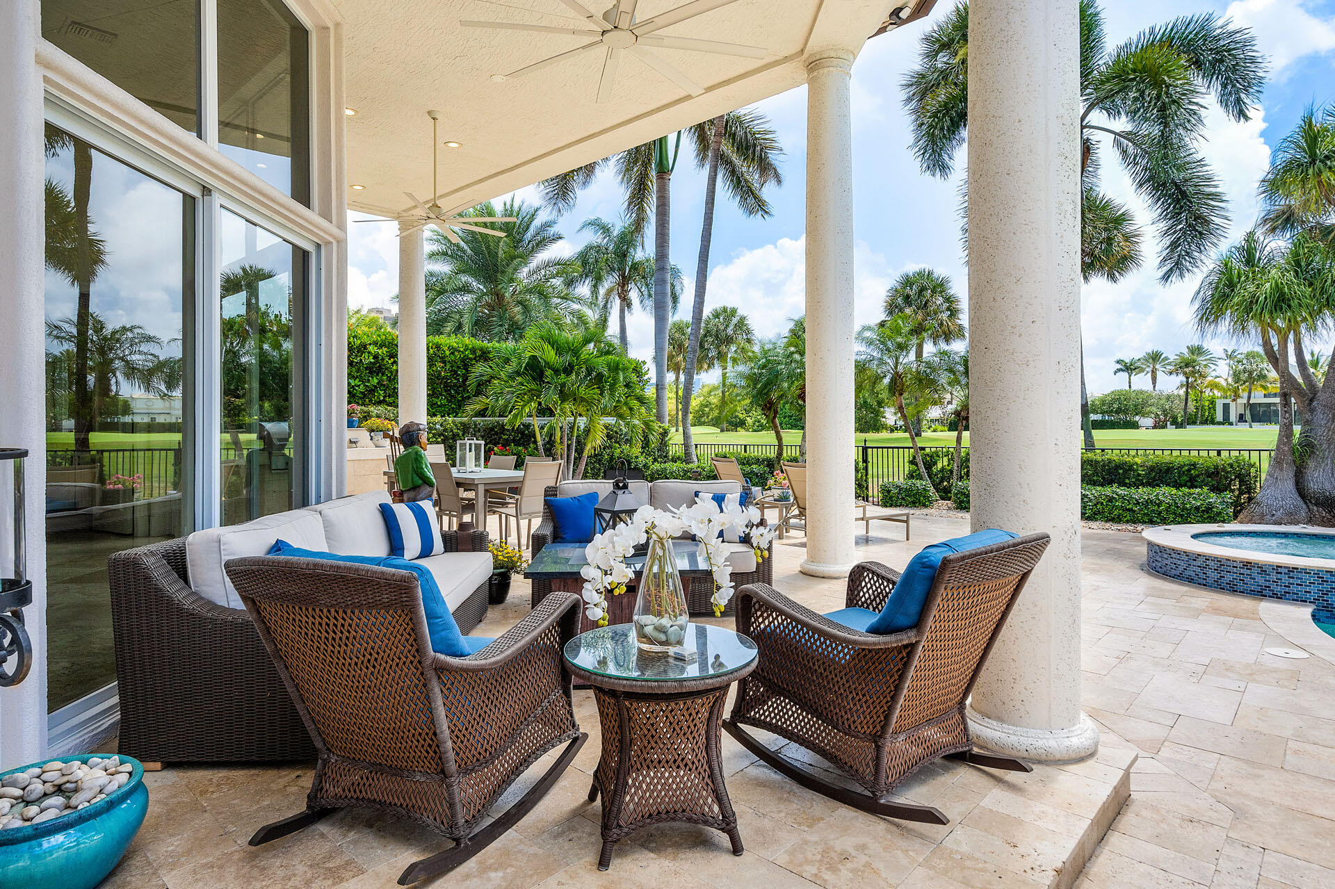 ROYAL PALM YACHT & COUNTRY CLUB - Residential