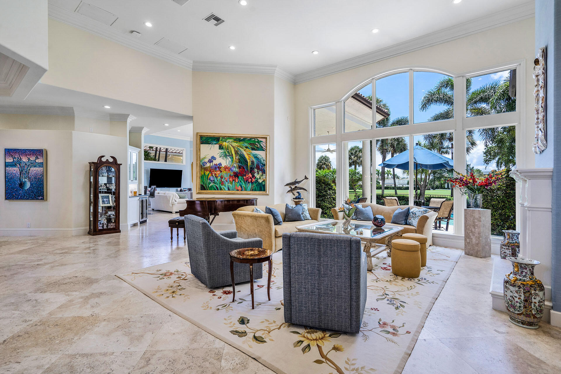 ROYAL PALM YACHT & COUNTRY CLUB - Residential