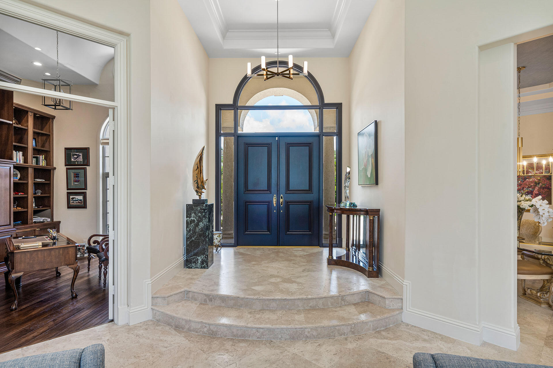 ROYAL PALM YACHT & COUNTRY CLUB - Residential