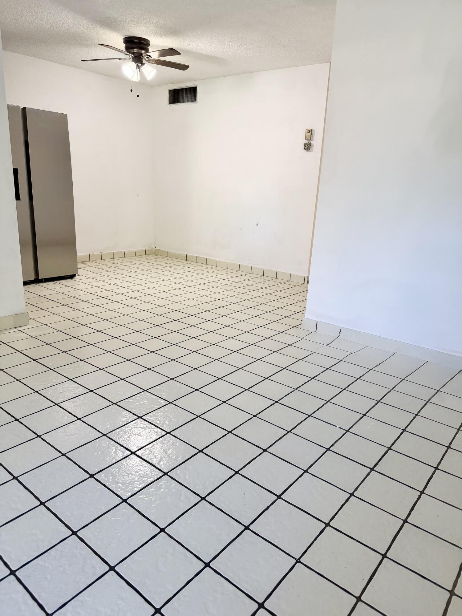 RO-MONT SOUTH CONDO D - Residential