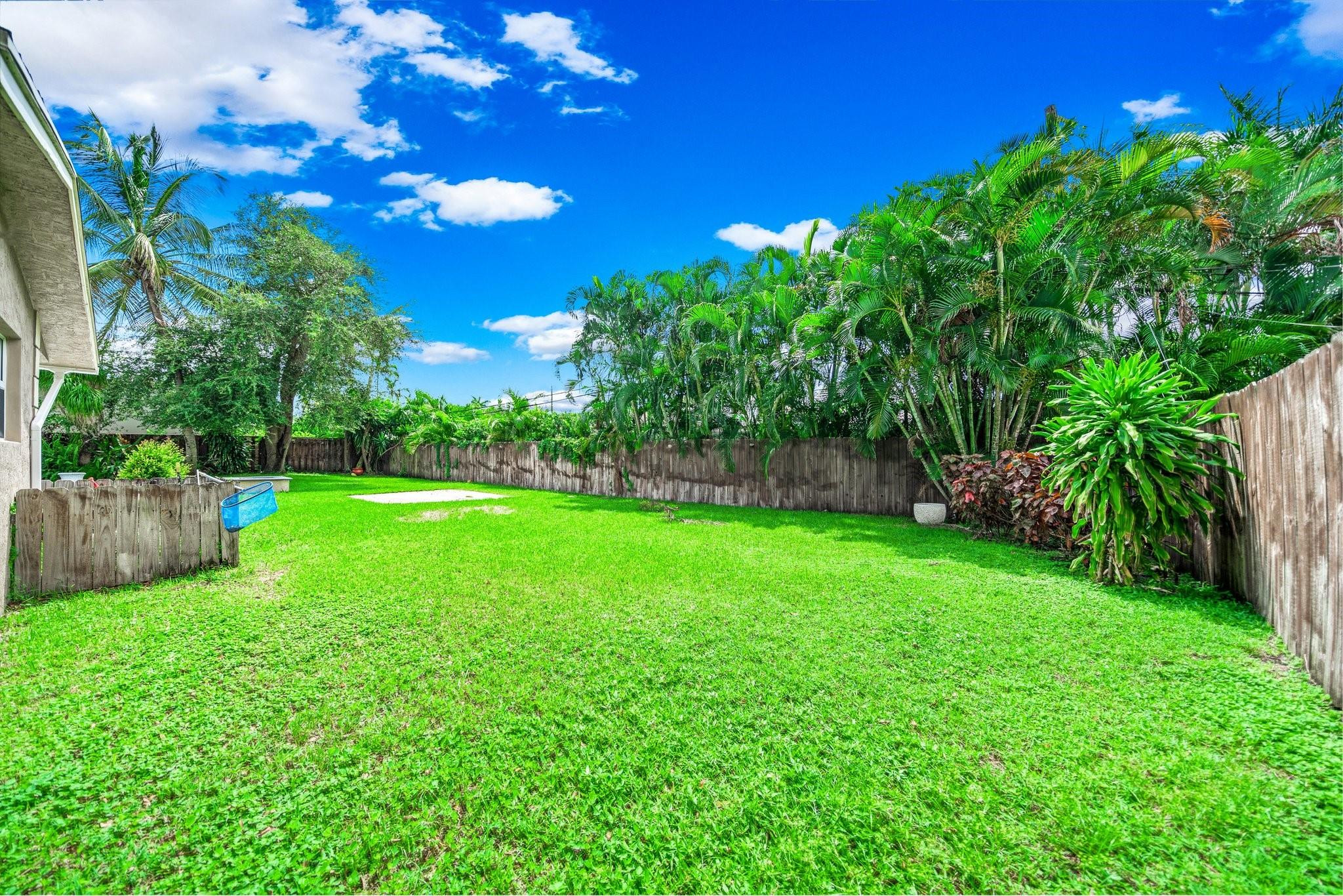 CORAL RIDGE COUNTRY CLUB ADD - Residential Lease