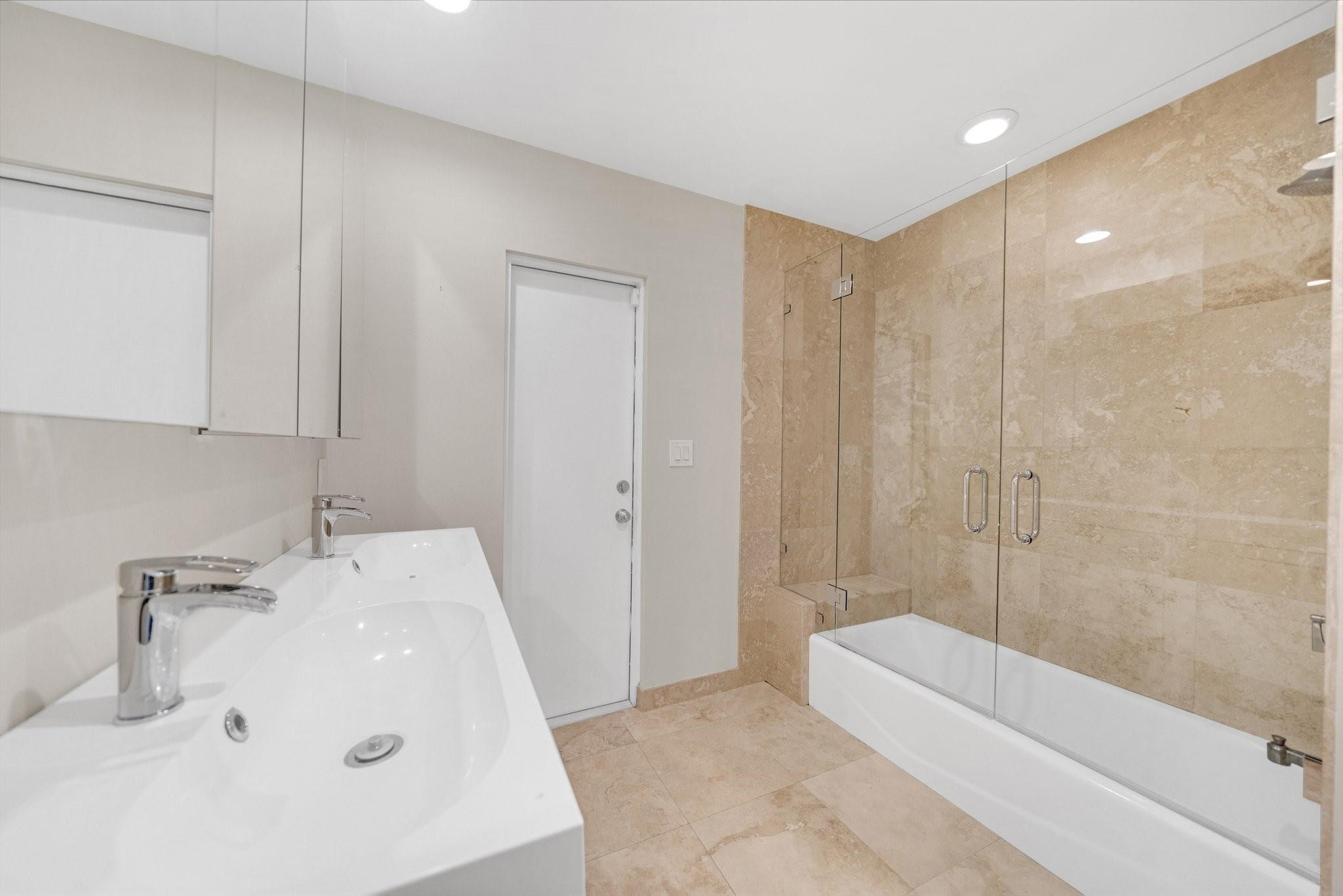 CORAL RIDGE COUNTRY CLUB ADD - Residential Lease