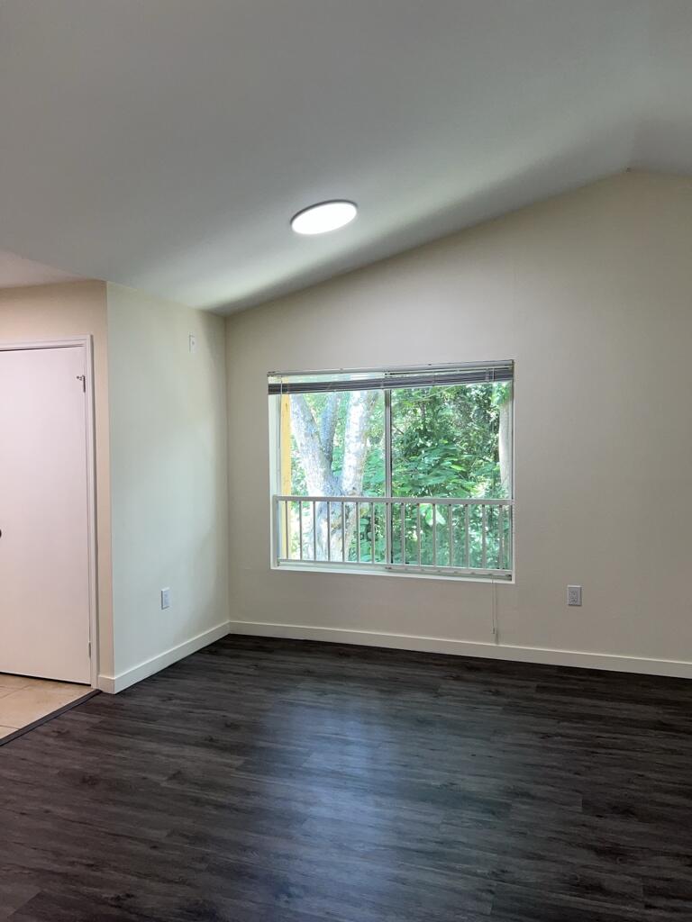 SAILBOAT POINTE CONDO - Residential Lease
