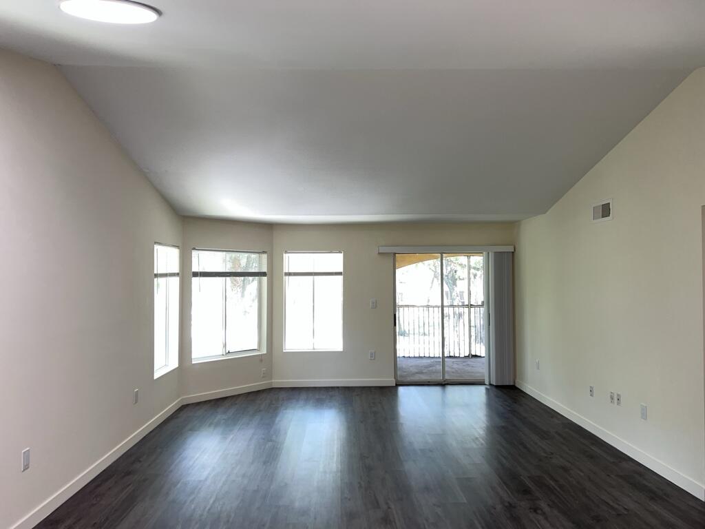 SAILBOAT POINTE CONDO - Residential Lease