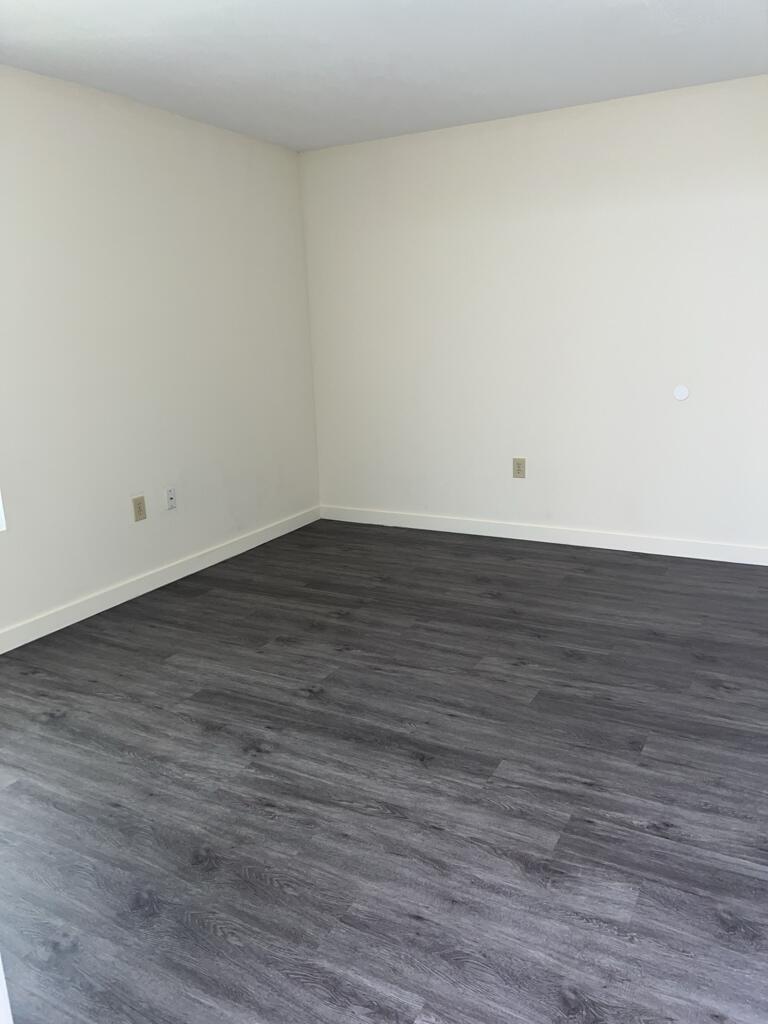 SAILBOAT POINTE CONDO - Residential Lease
