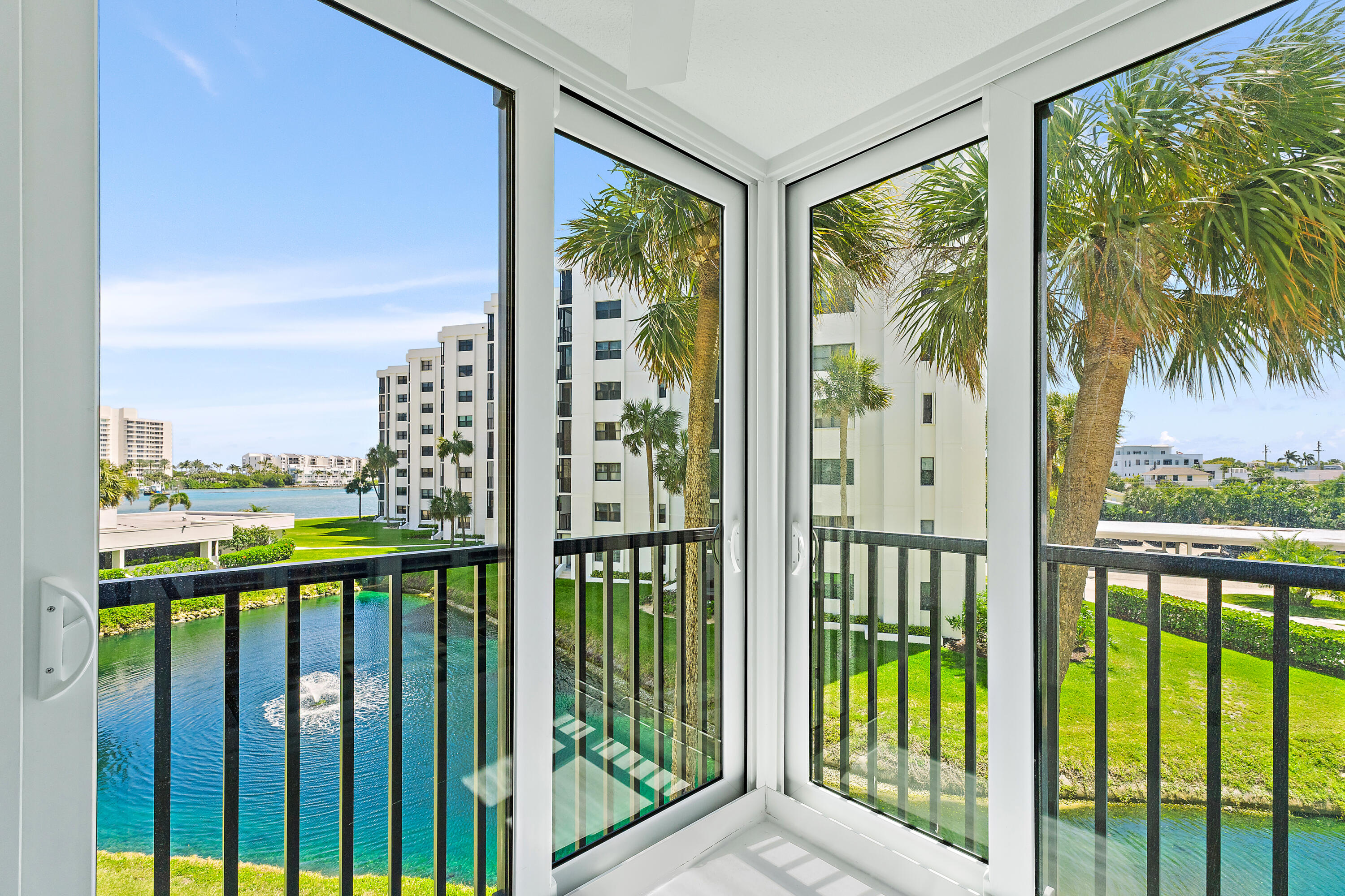 SANDPOINTE BAY CONDO - Residential