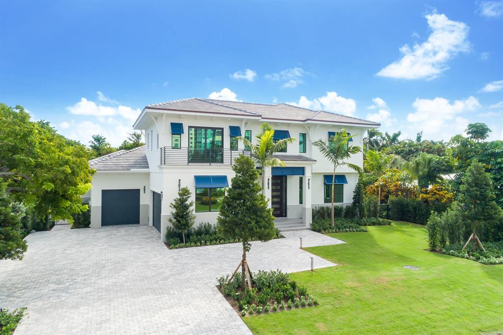 New Construction, just completed Coastal contemporary estate home in the upscale neighborhood of Seagate-between intracoastal and ocean in Delray Beach.  Serene colors and approachable materials create a comfortable feeling in this seaside retreat.  The well thought out floor plan with downstairs master bedroom suite create that atmosphere of comfort and tranquility.  The oversized estate lot provides entertaining spaces both inside and out in the tropical outdoors.  Only steps to the beach and Atlantic Avenue's bistros, boutiques and restaurants.