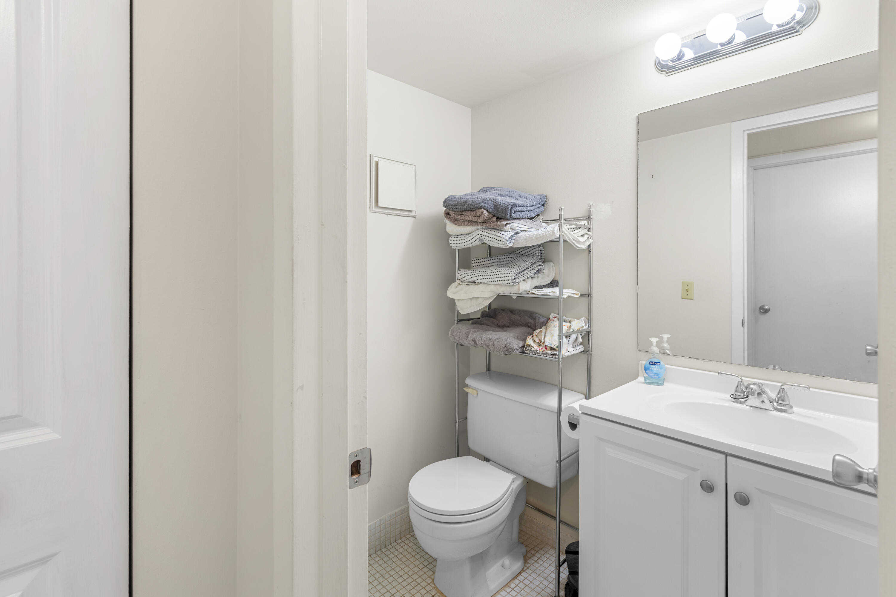 MANSFIELD AT CENTURY VILLAGE CONDO - Residential