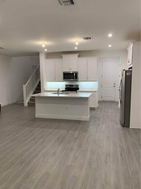WEST JENSEN PUD PHASE 1B PARCELS 6.0  6.4-6.8 - Residential Lease