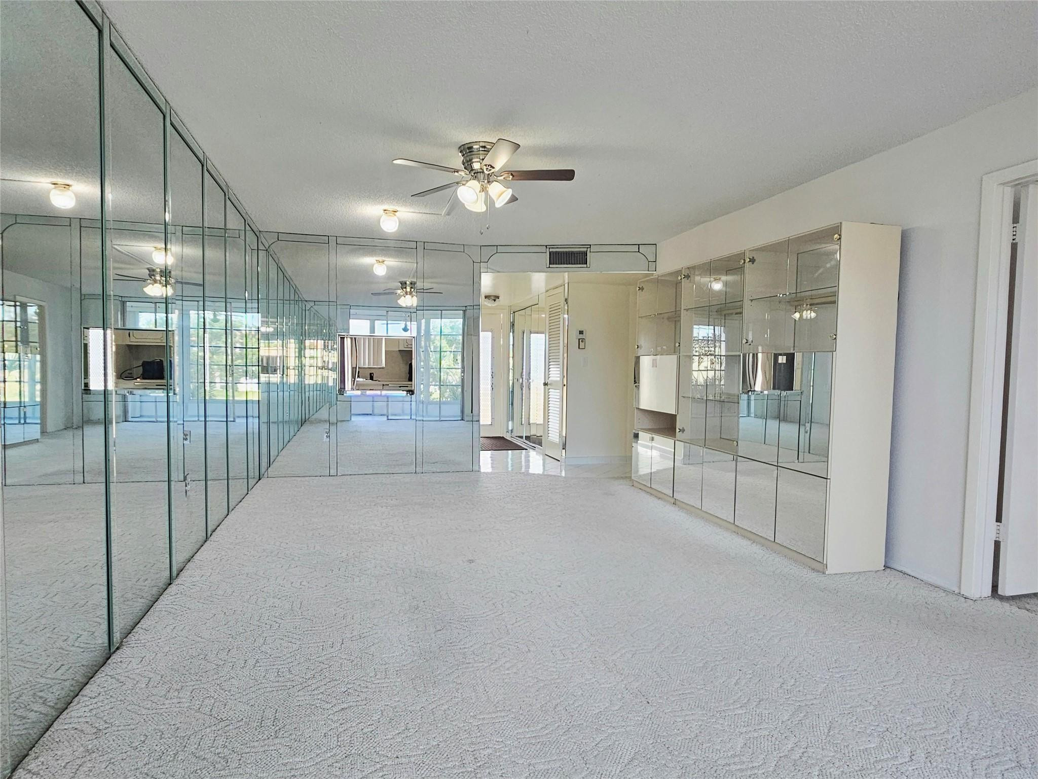 Sunrise Lakes - Residential