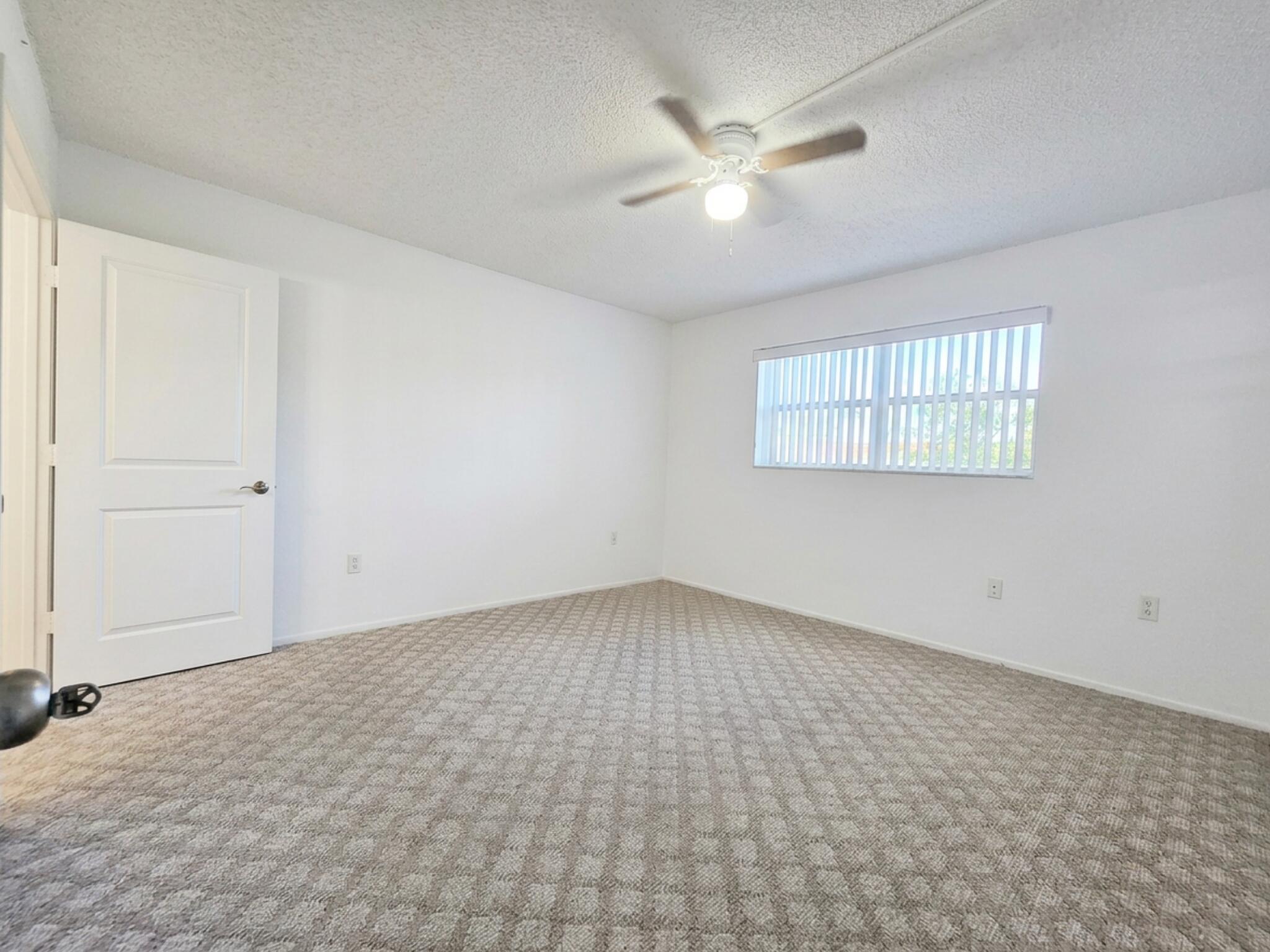 Sunrise Lakes - Residential