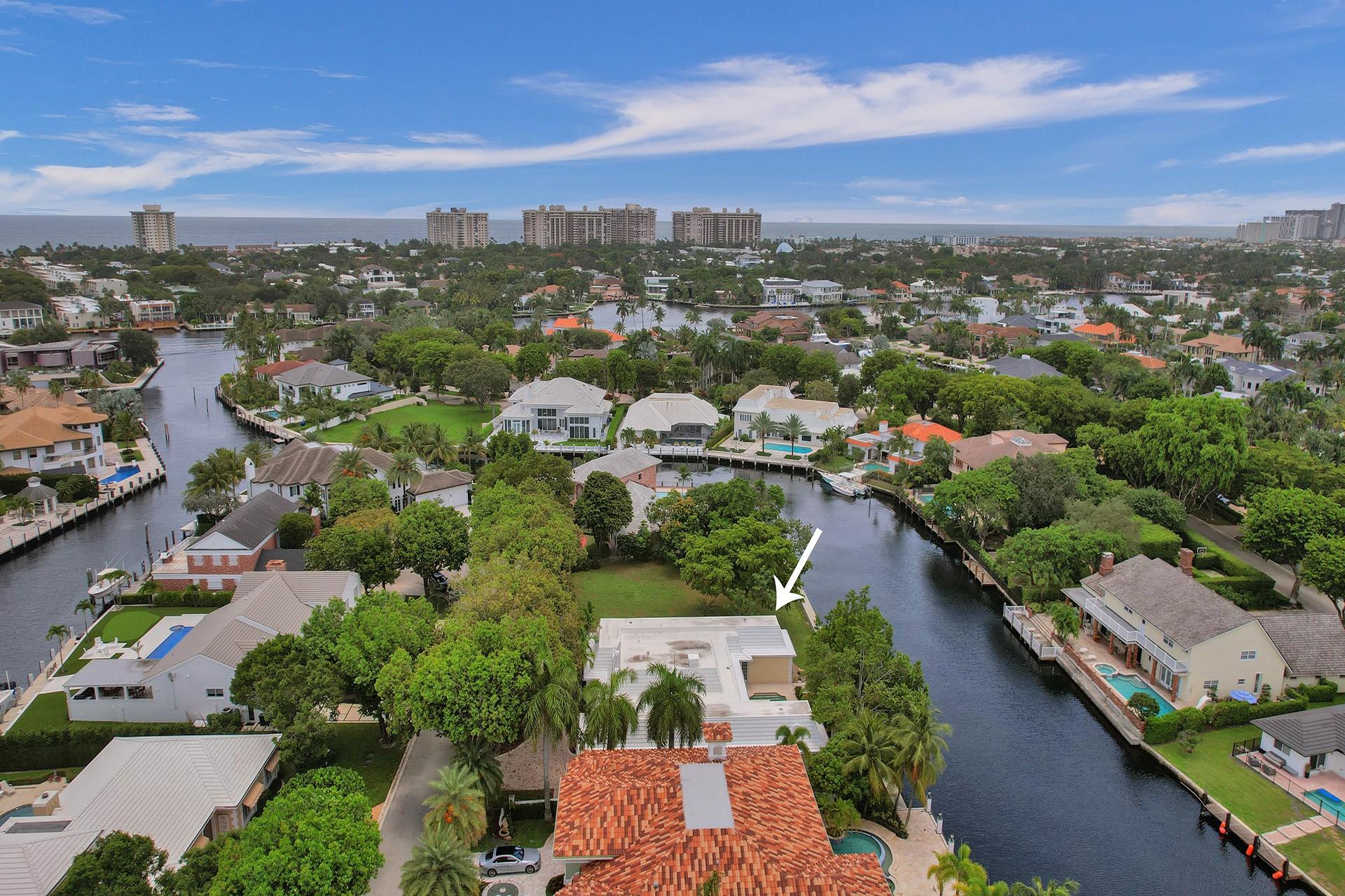 Bay Colony - Land