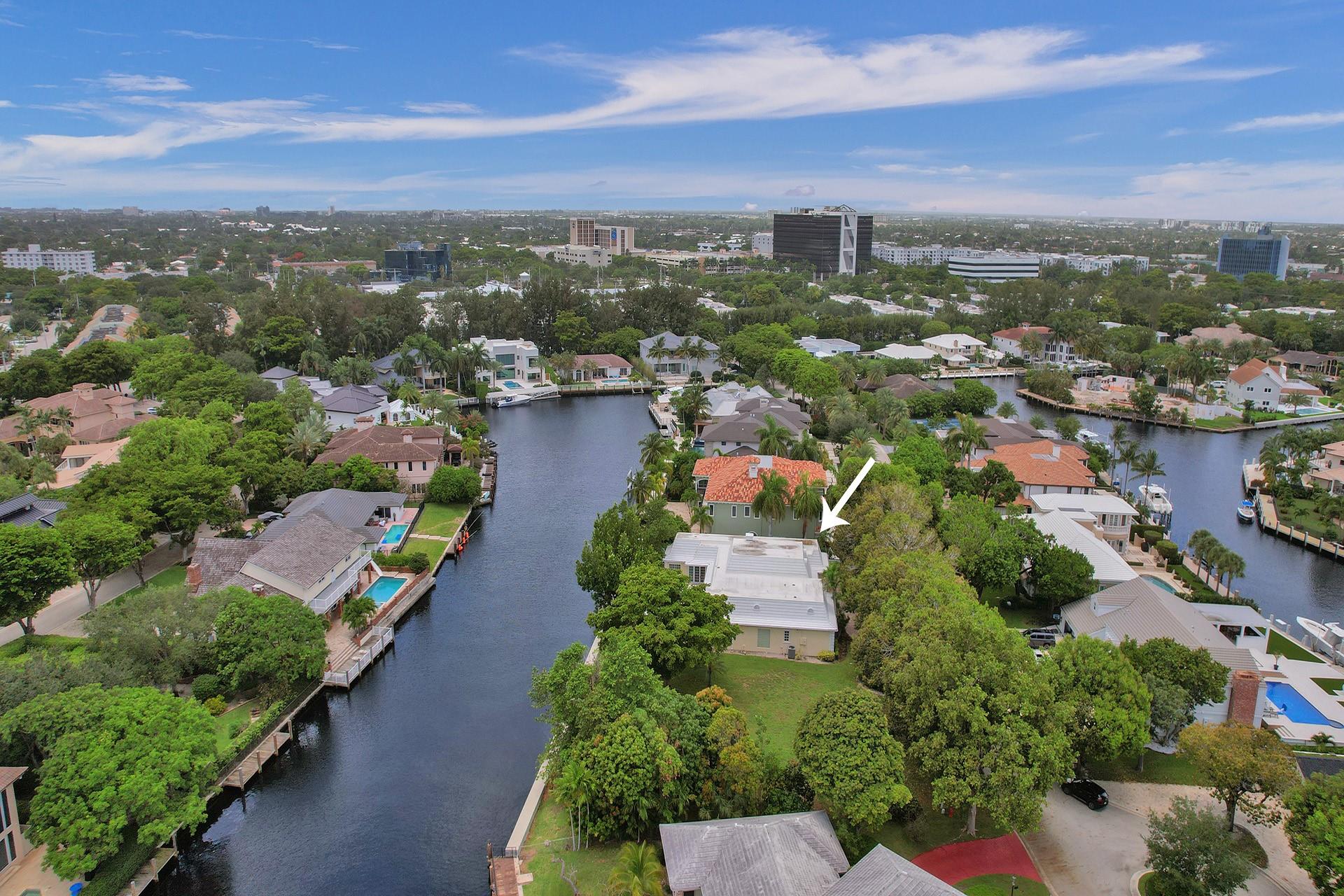 Bay Colony - Land