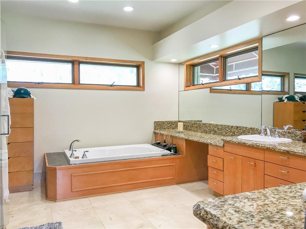 SUNSHINE RANCHES - Residential