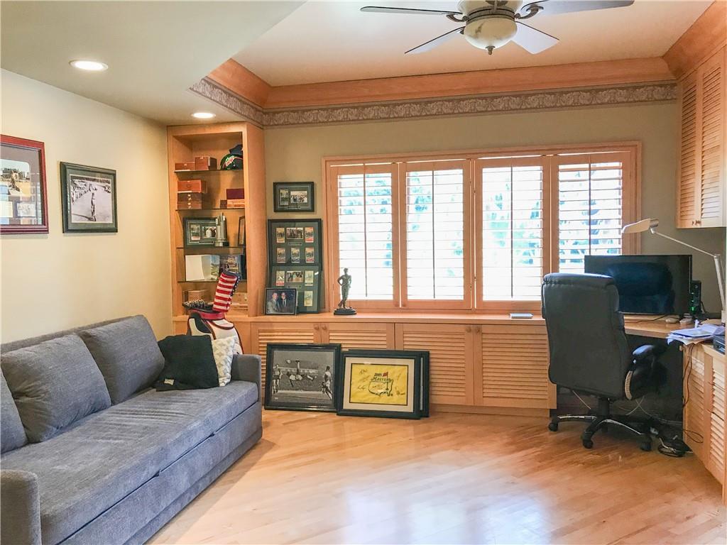 SUNSHINE RANCHES - Residential