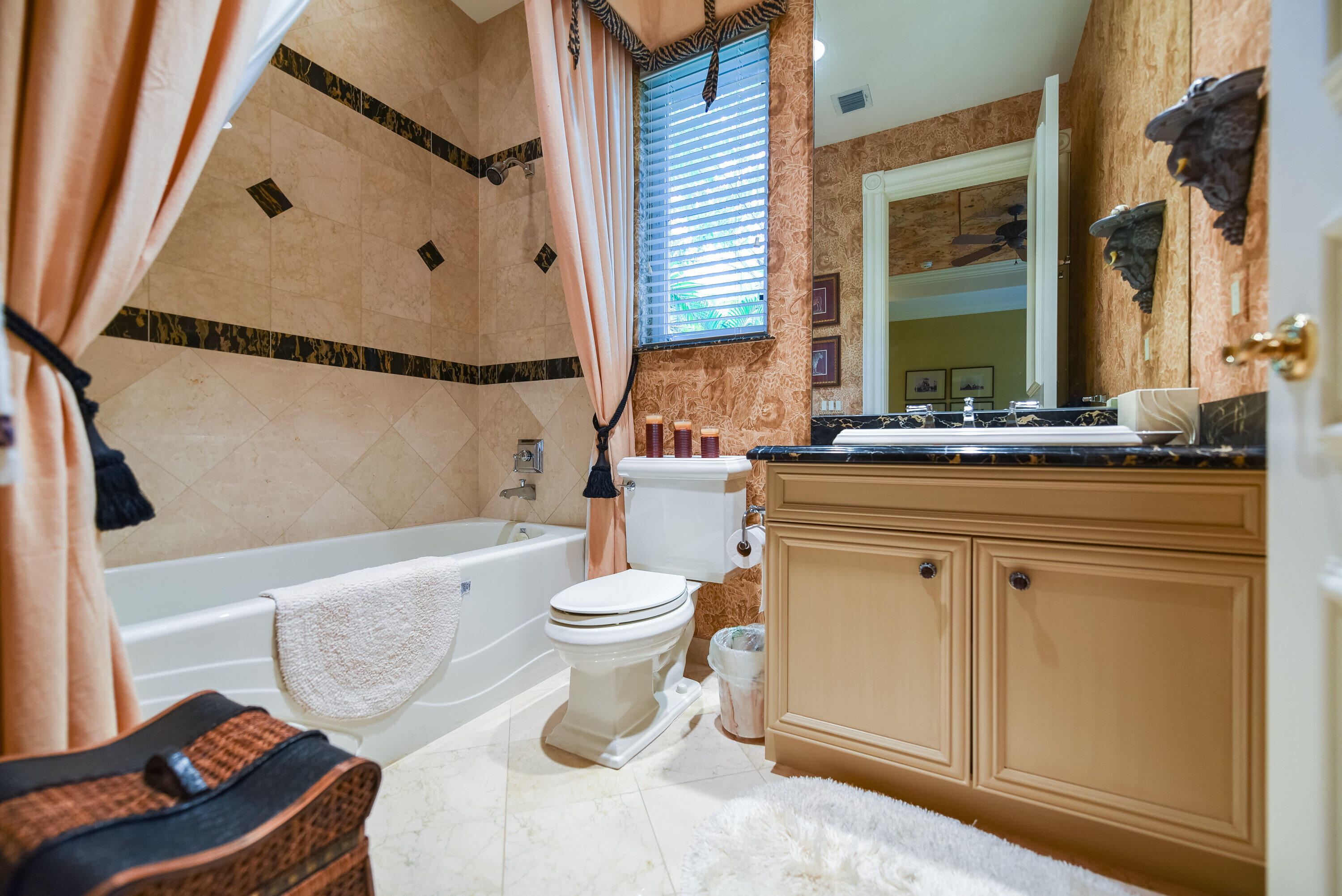 ST ANDREWS COUNTRY CLUB - Residential