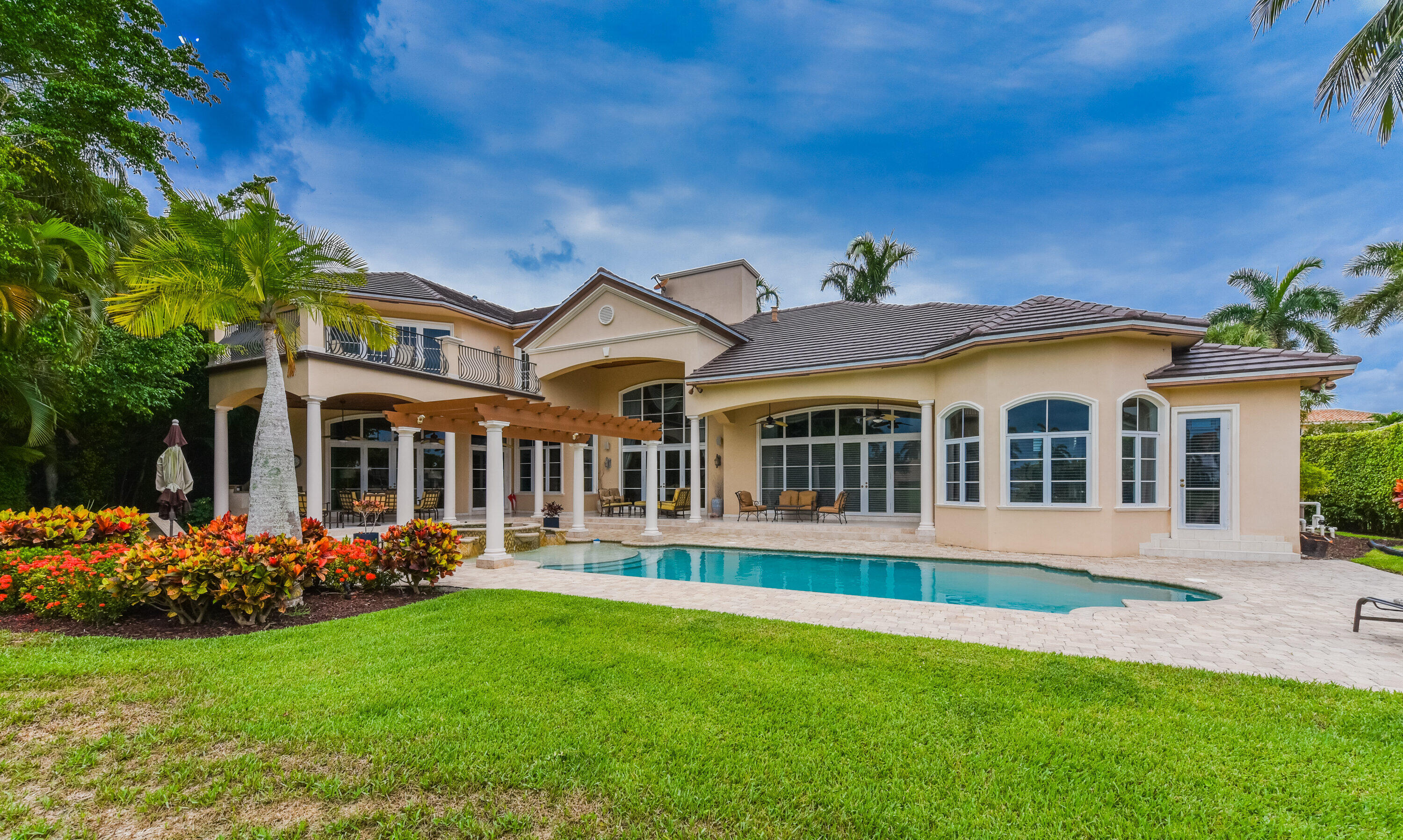 ST ANDREWS COUNTRY CLUB - Residential