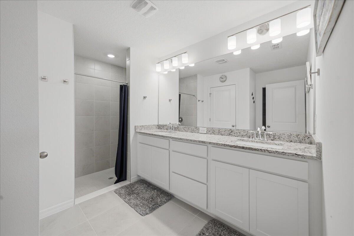 PORT MALABAR UNIT 11 - Residential