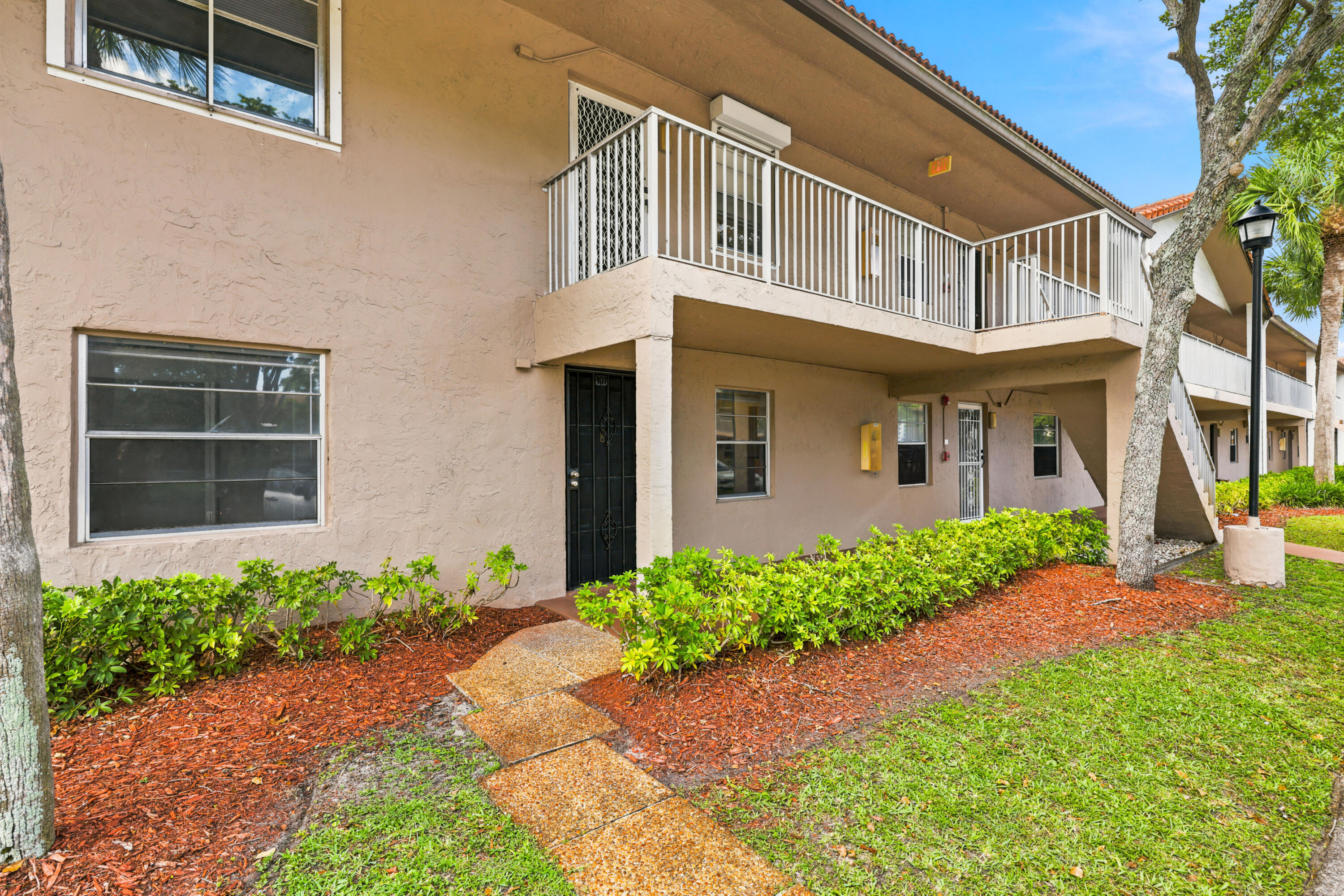 PALM VILLAGE CONDO - Residential