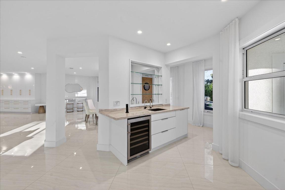 DEVON PLACE AT WOODFIELD COUNTRY CLUB - Residential