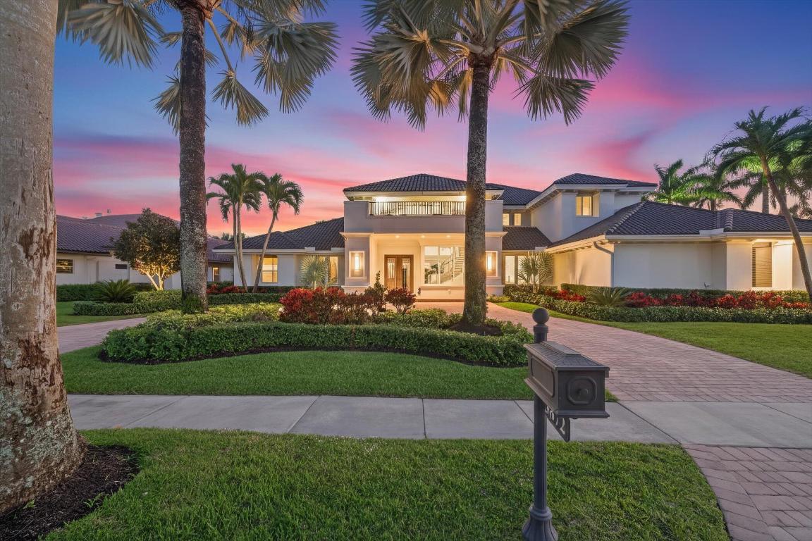 DEVON PLACE AT WOODFIELD COUNTRY CLUB - Residential