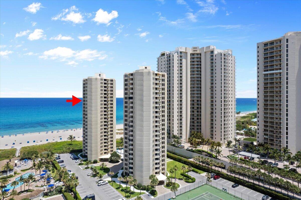 PHOENIX TOWERS CONDO - Residential