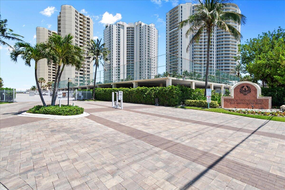 PHOENIX TOWERS CONDO - Residential