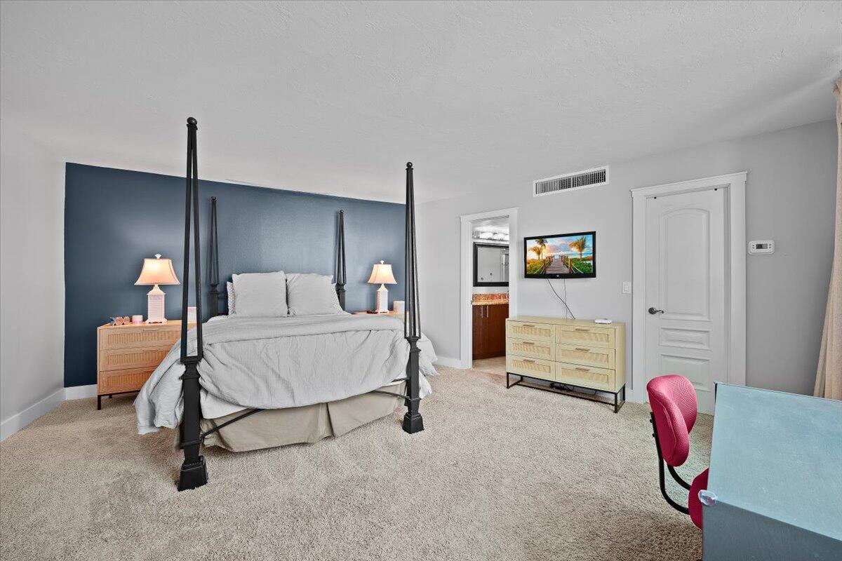 PHOENIX TOWERS CONDO - Residential