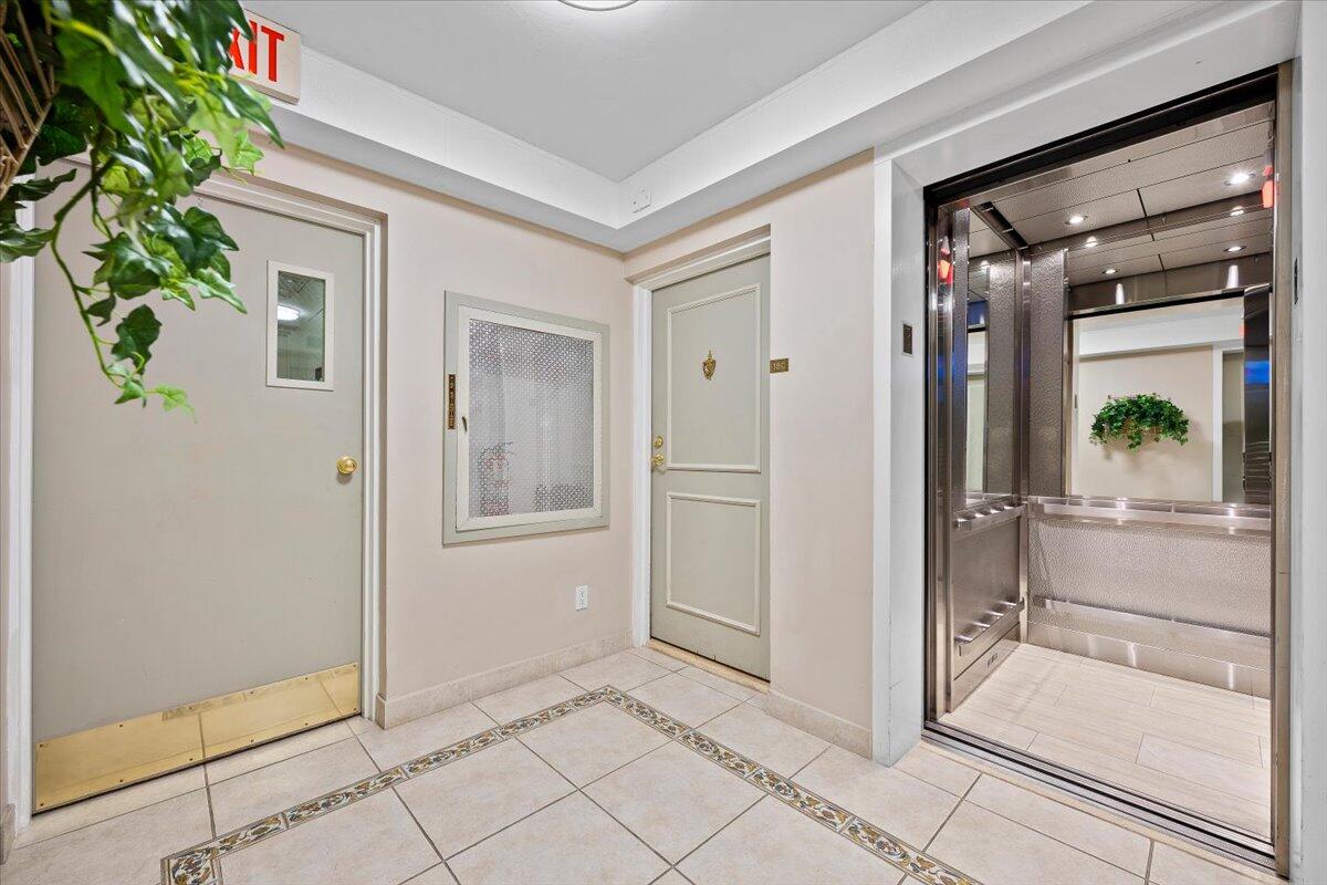 PHOENIX TOWERS CONDO - Residential