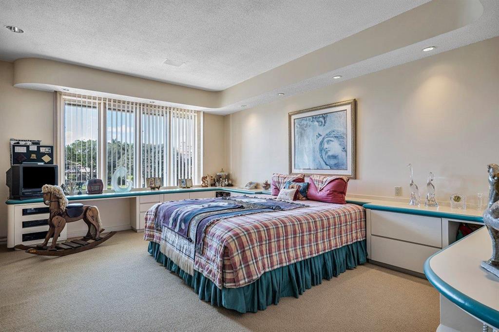 THE SANCTUARY - Residential