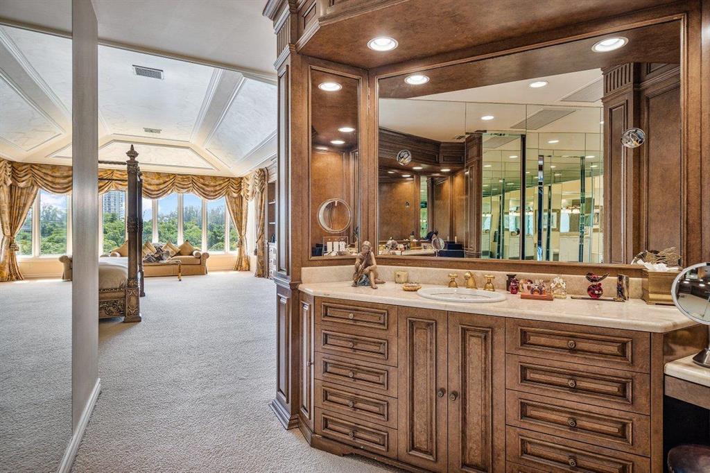 THE SANCTUARY - Residential