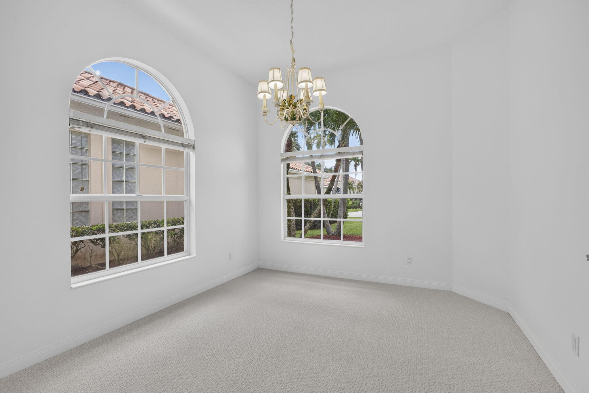 RIVERWALK 4 - Residential