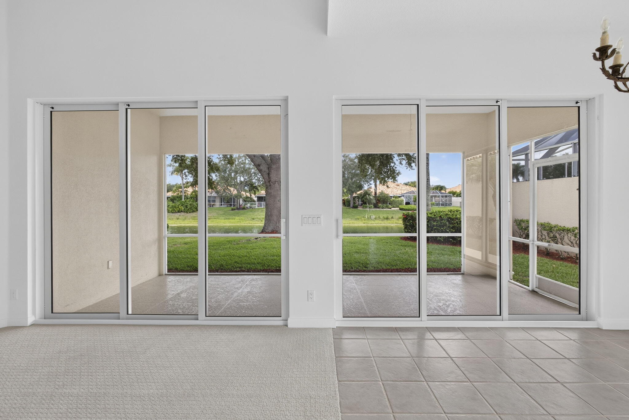 RIVERWALK 4 - Residential