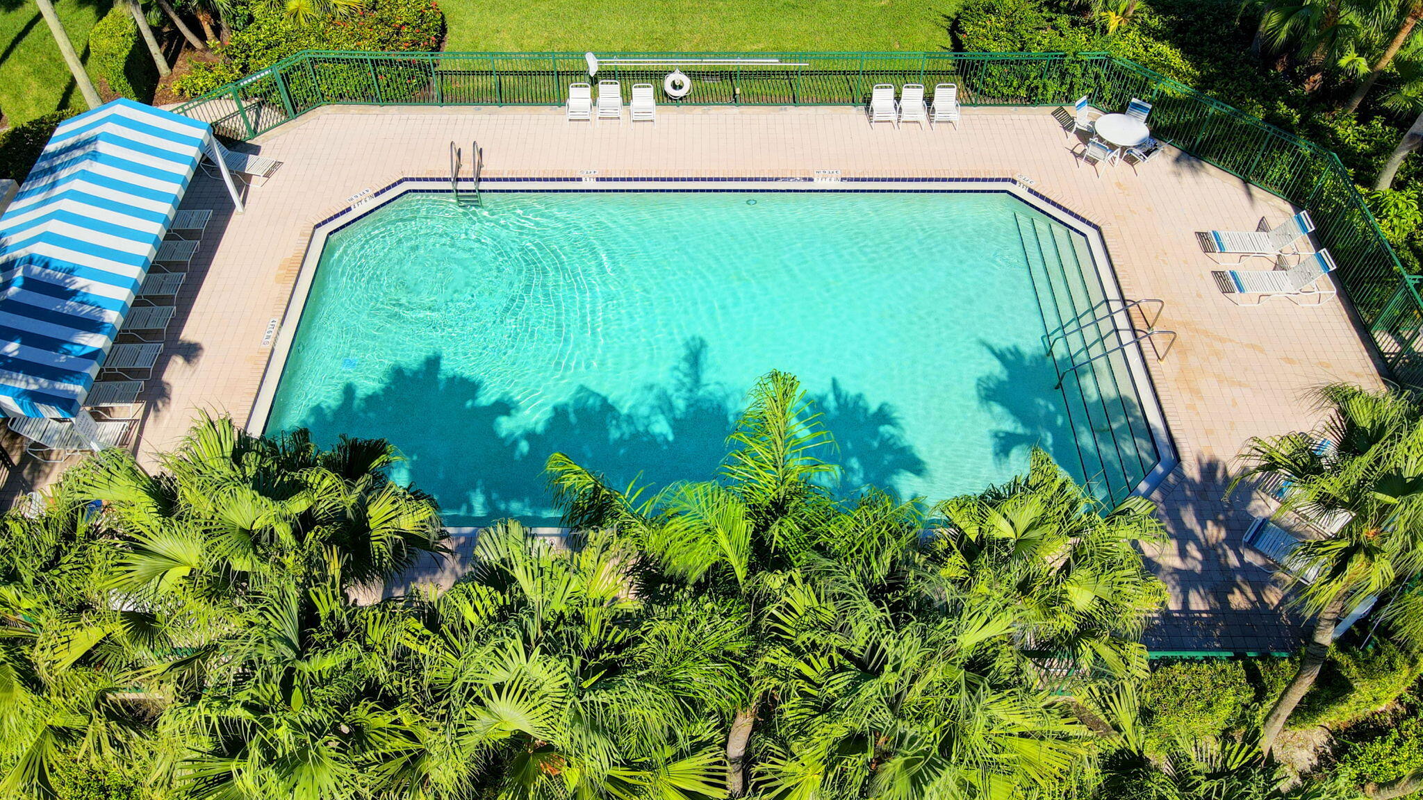 RIVERWALK 4 - Residential