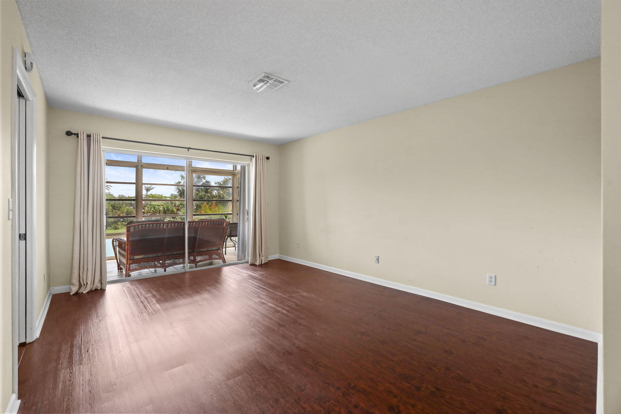 RIVER VISTA CONDO - Residential