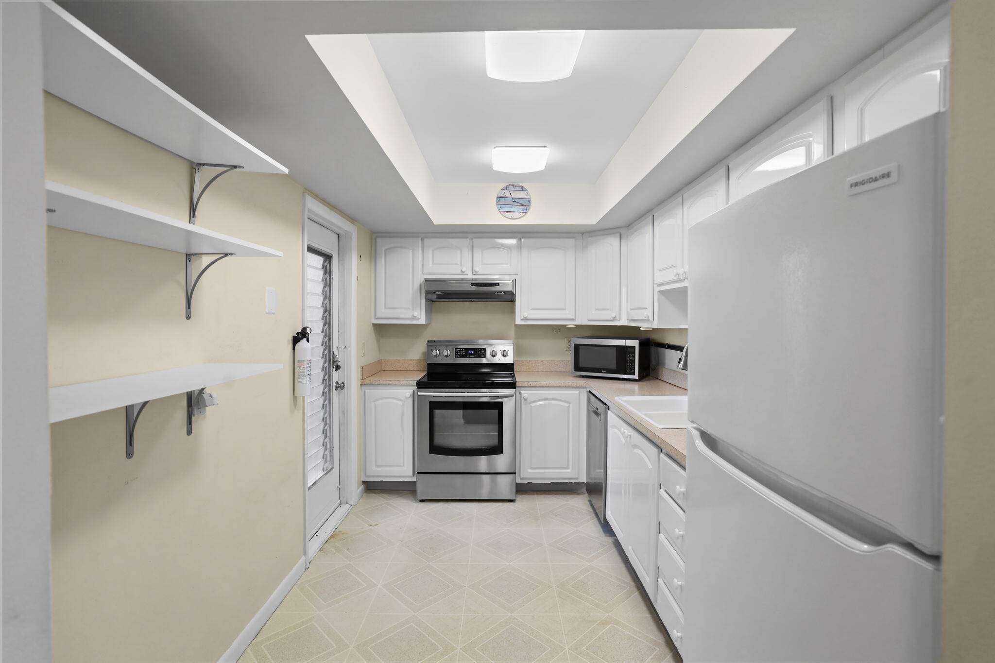 RIVER VISTA CONDO - Residential