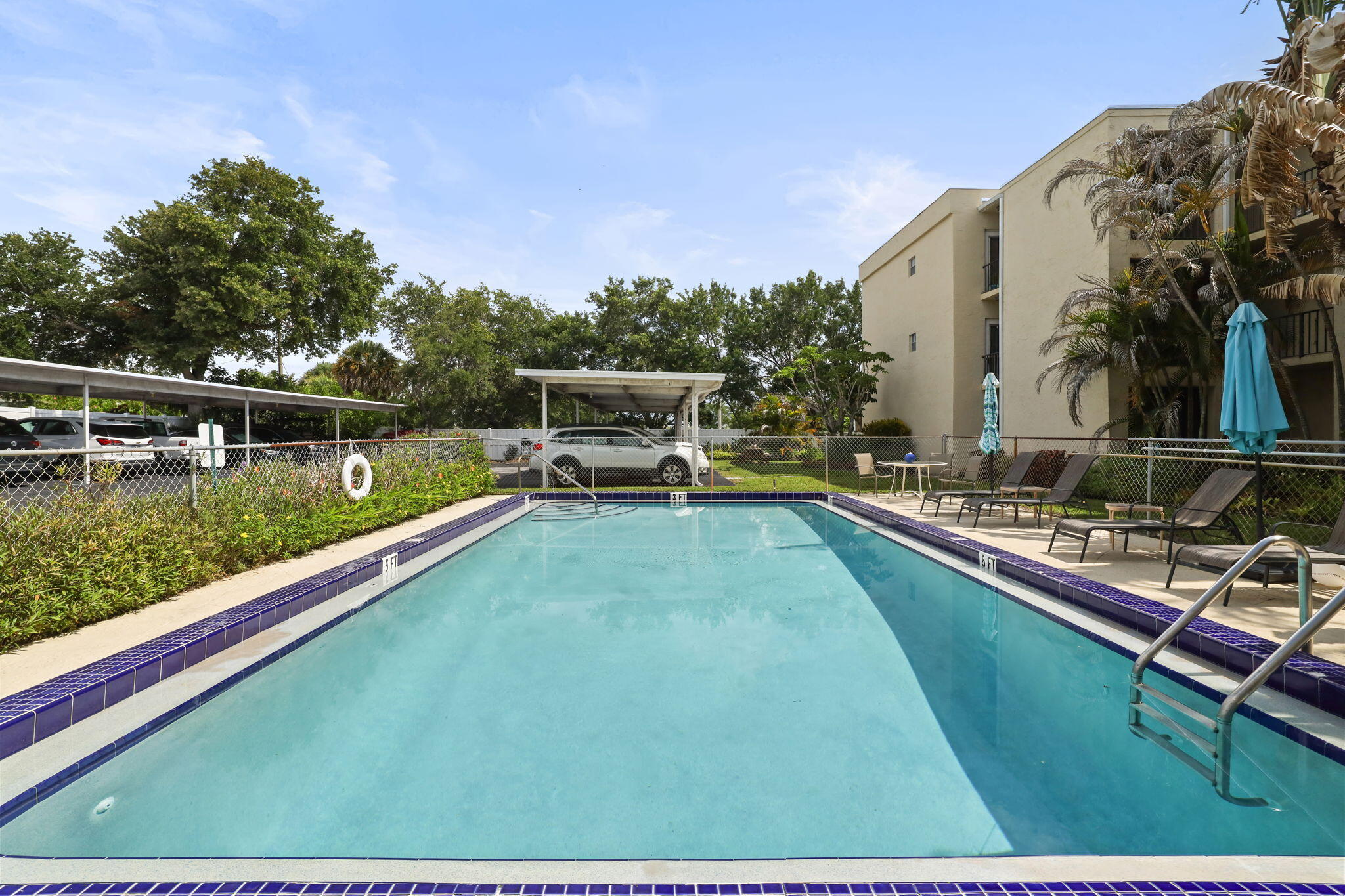 RIVER VISTA CONDO - Residential