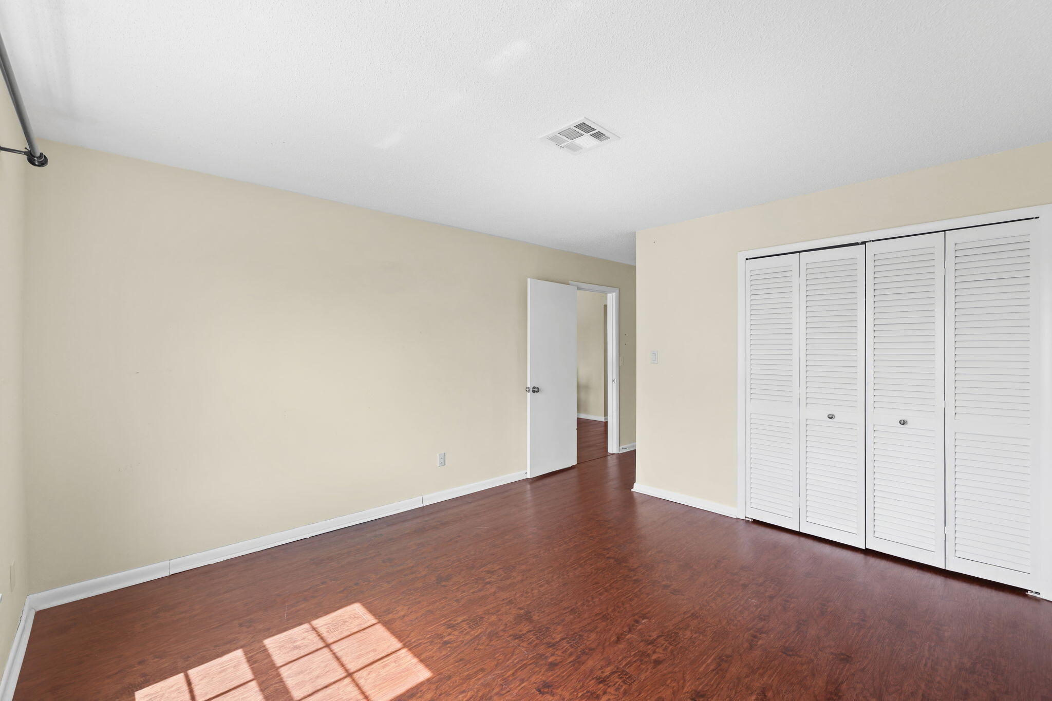 RIVER VISTA CONDO - Residential