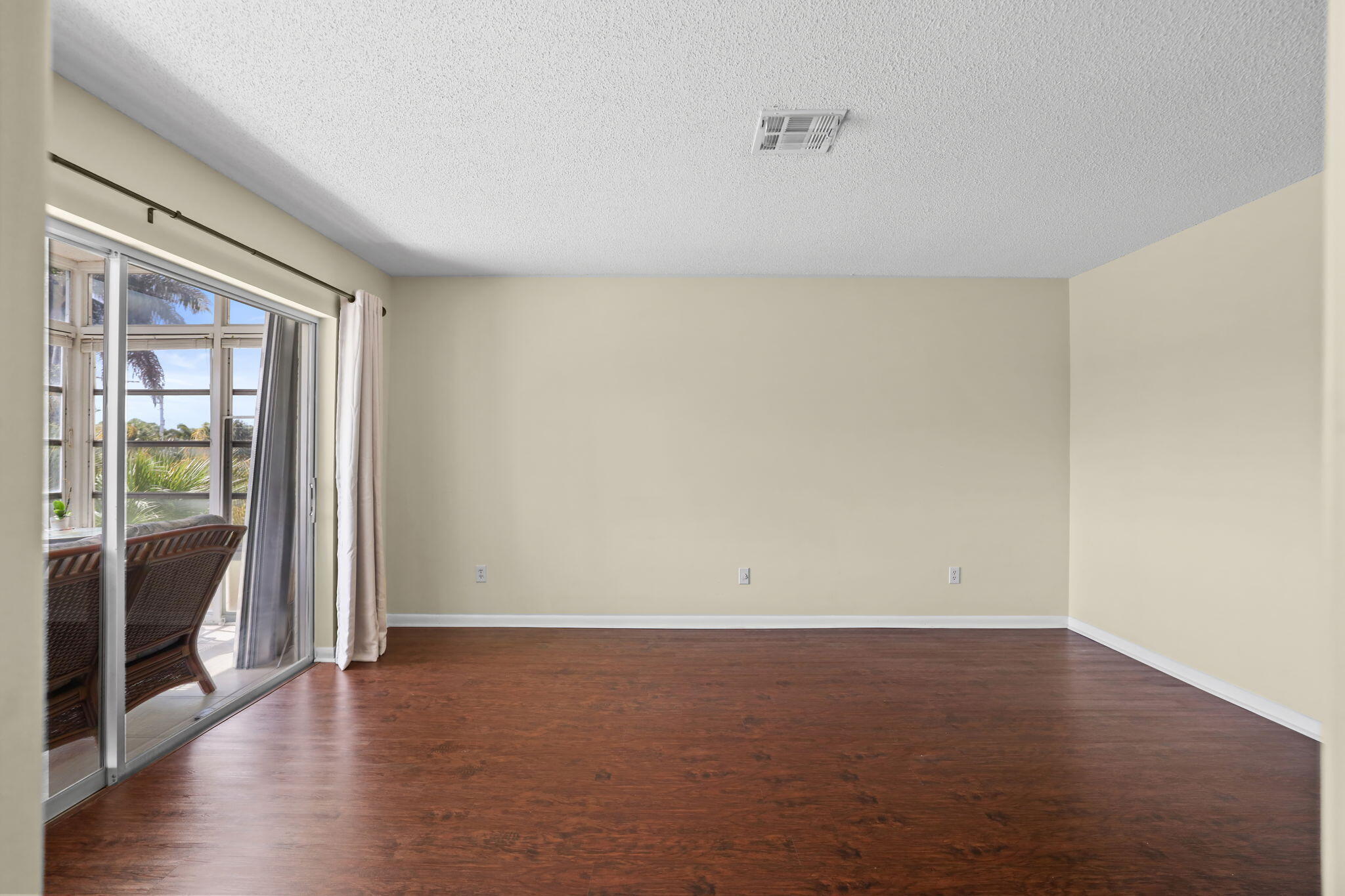 RIVER VISTA CONDO - Residential