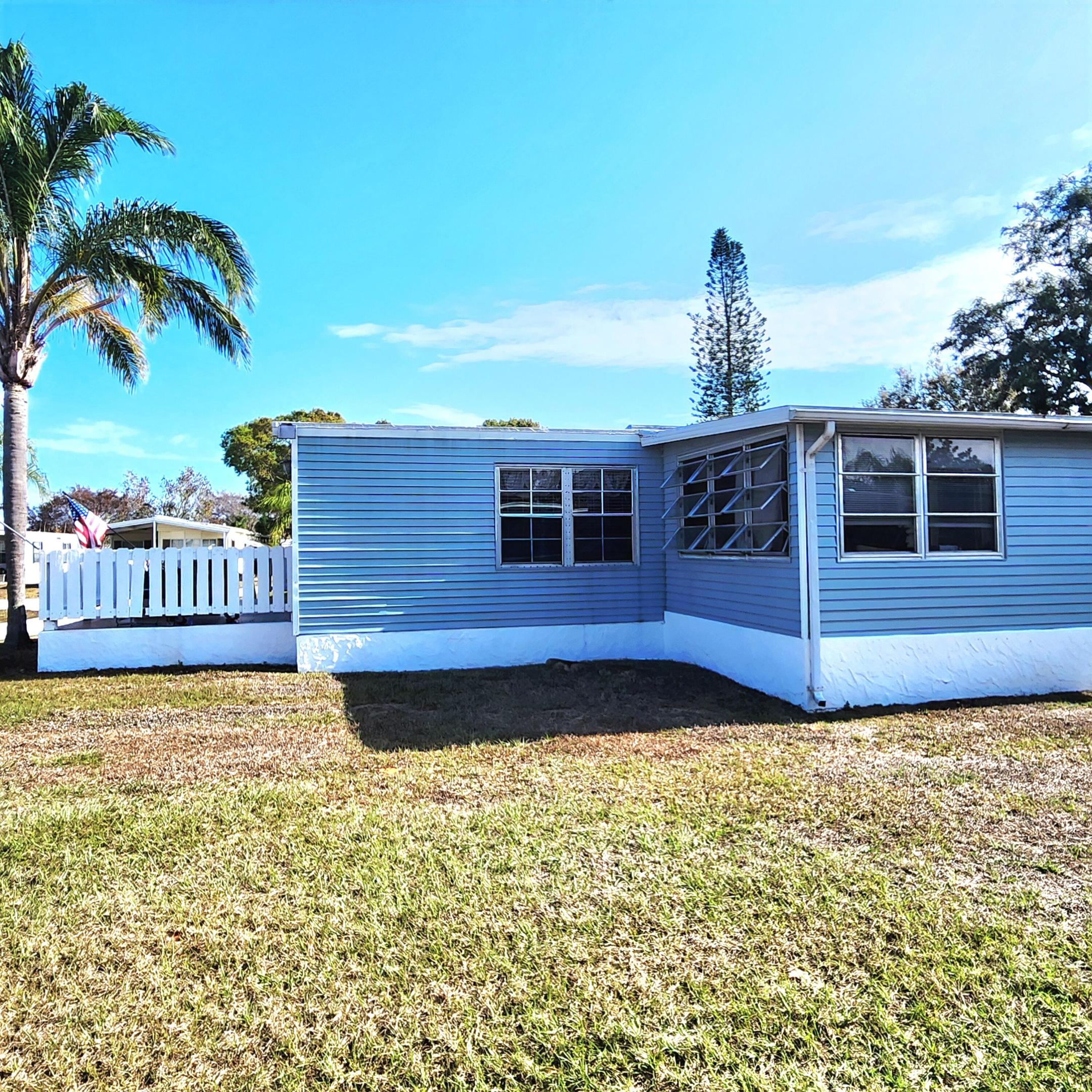 Spanish Lakes Golf Village - Residential