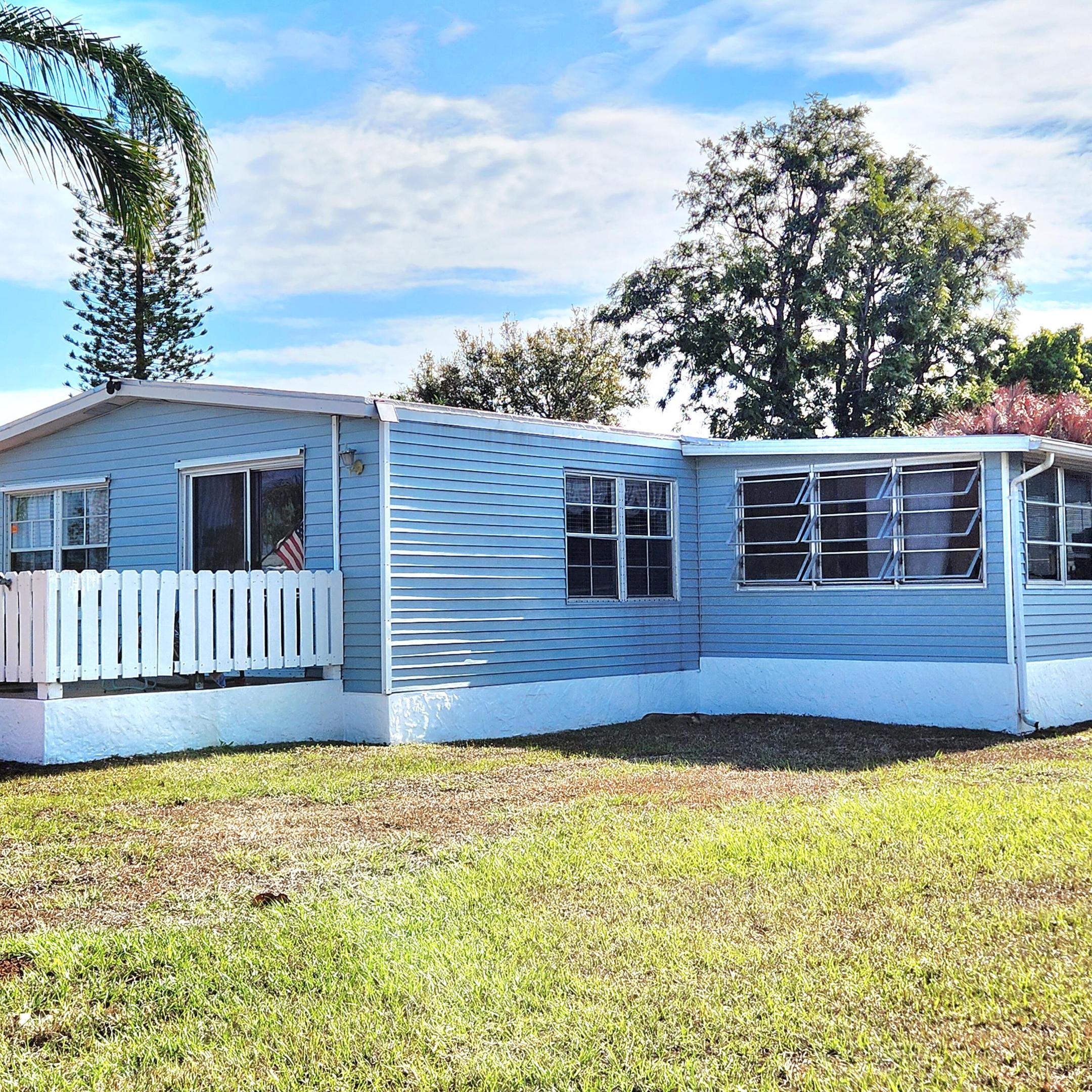 Spanish Lakes Golf Village - Residential