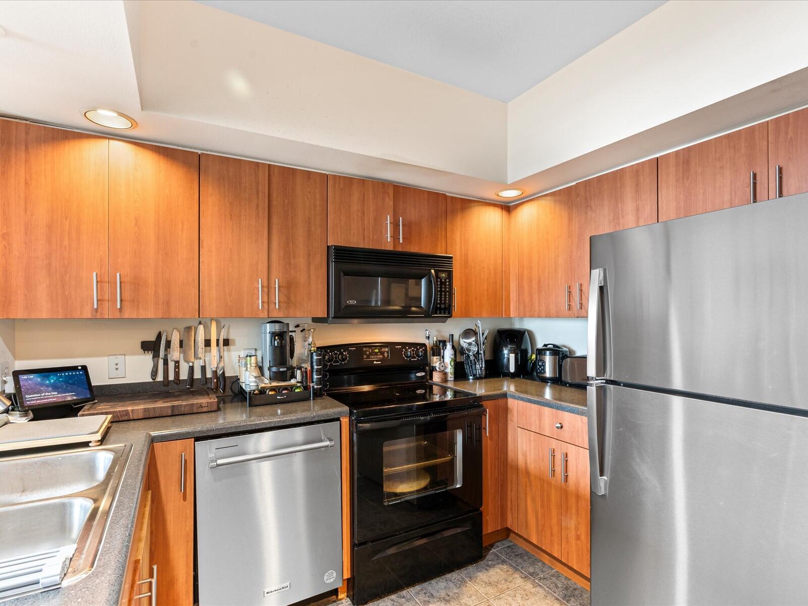 WAVERLY AT LAS OLAS CONDO - Residential Lease