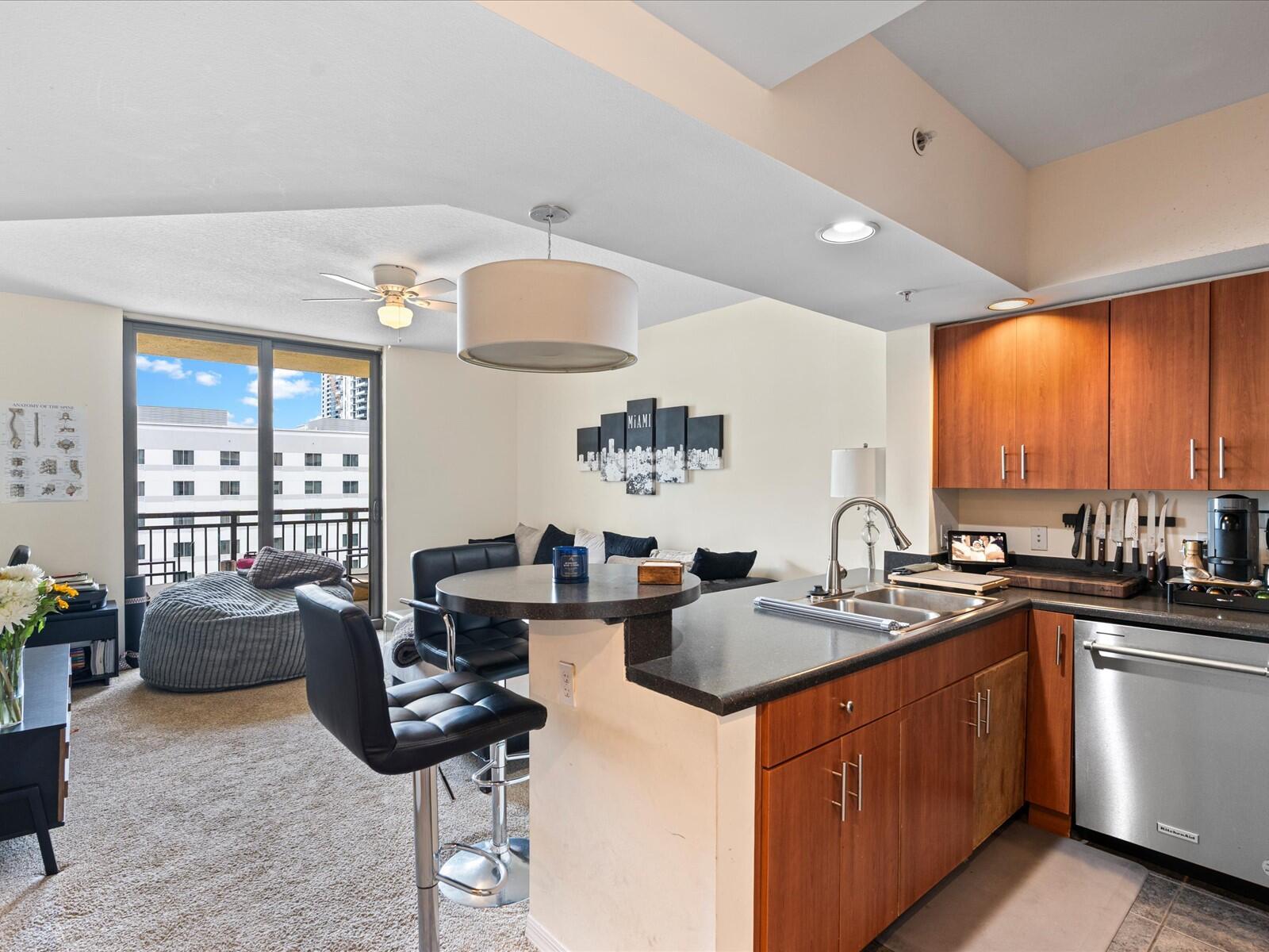 WAVERLY AT LAS OLAS CONDO - Residential Lease