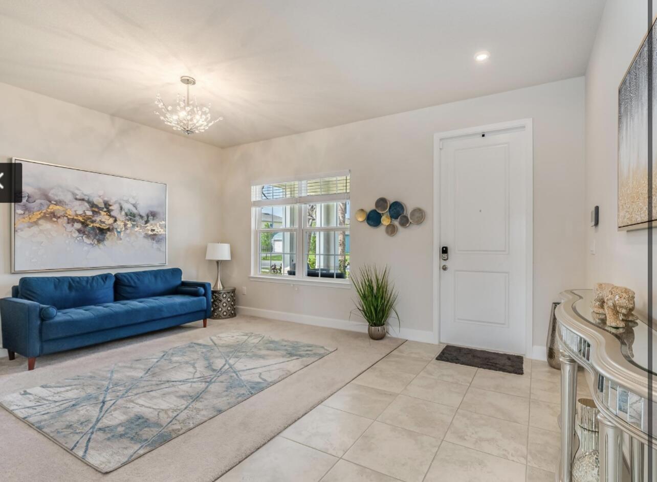 ARDEN PUD POD F EAST - Residential Lease