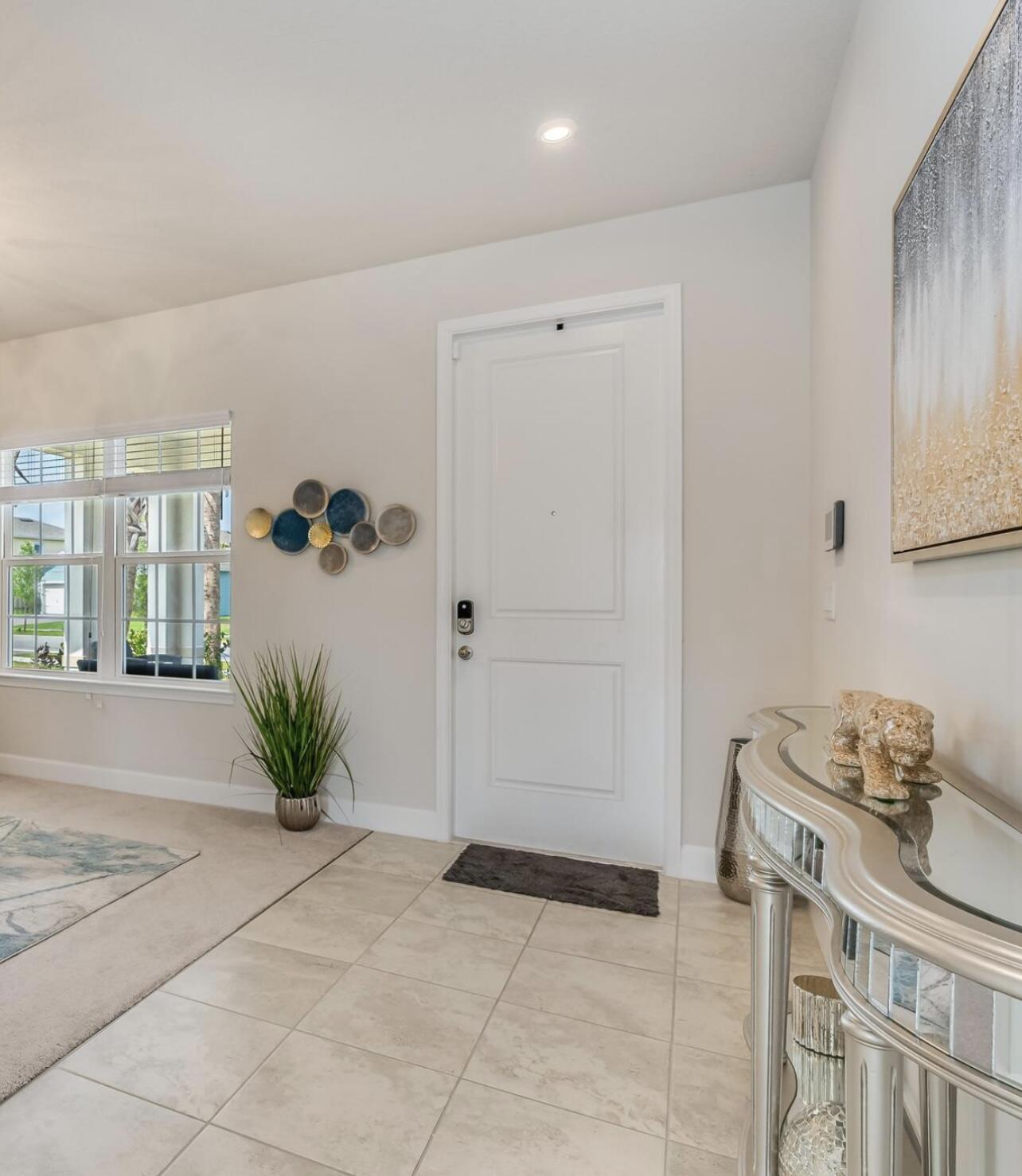 ARDEN PUD POD F EAST - Residential Lease